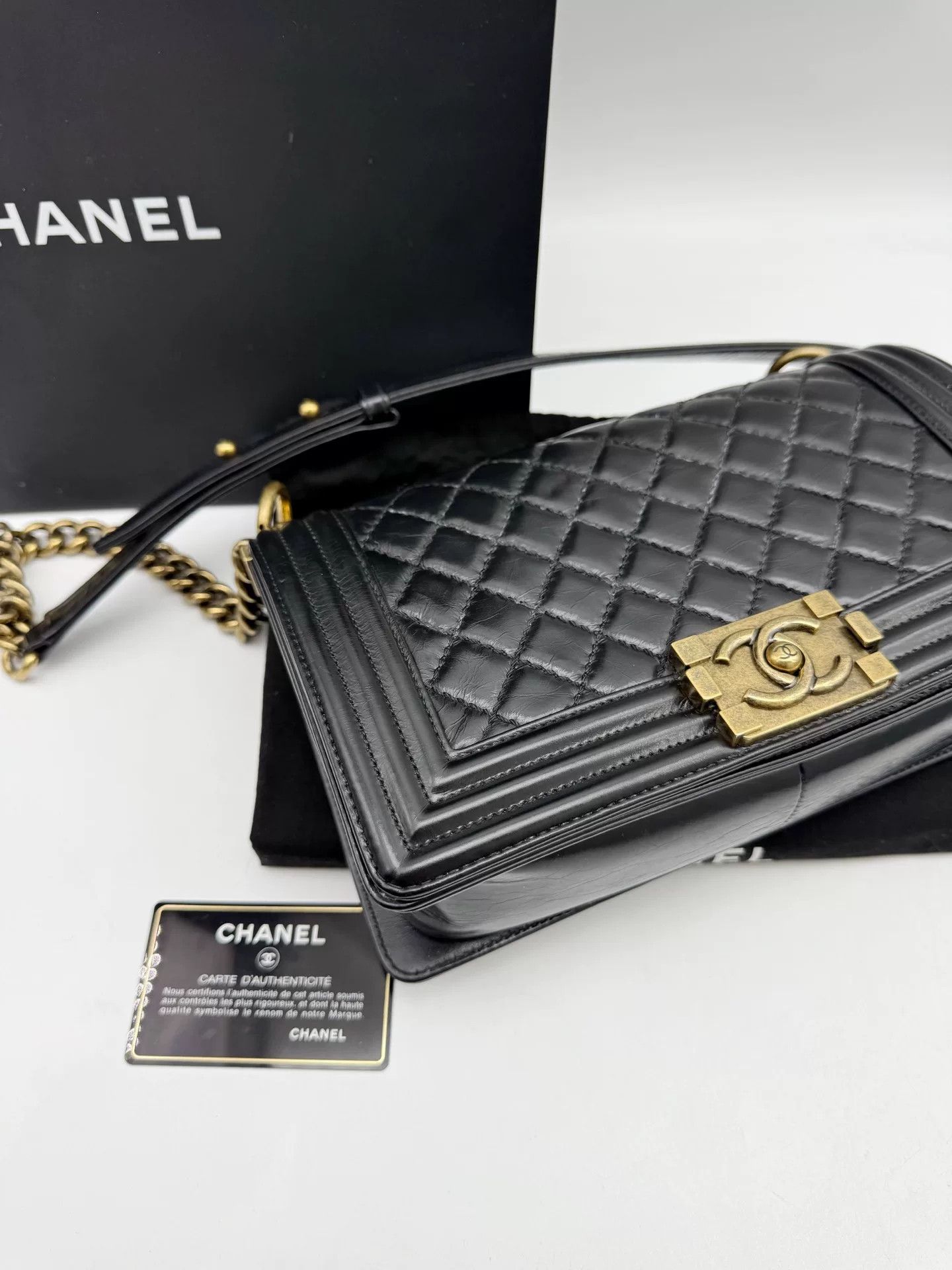 Chanel Pre-loved Bag Very good condition Size ONE SIZE - 4 Thumbnail