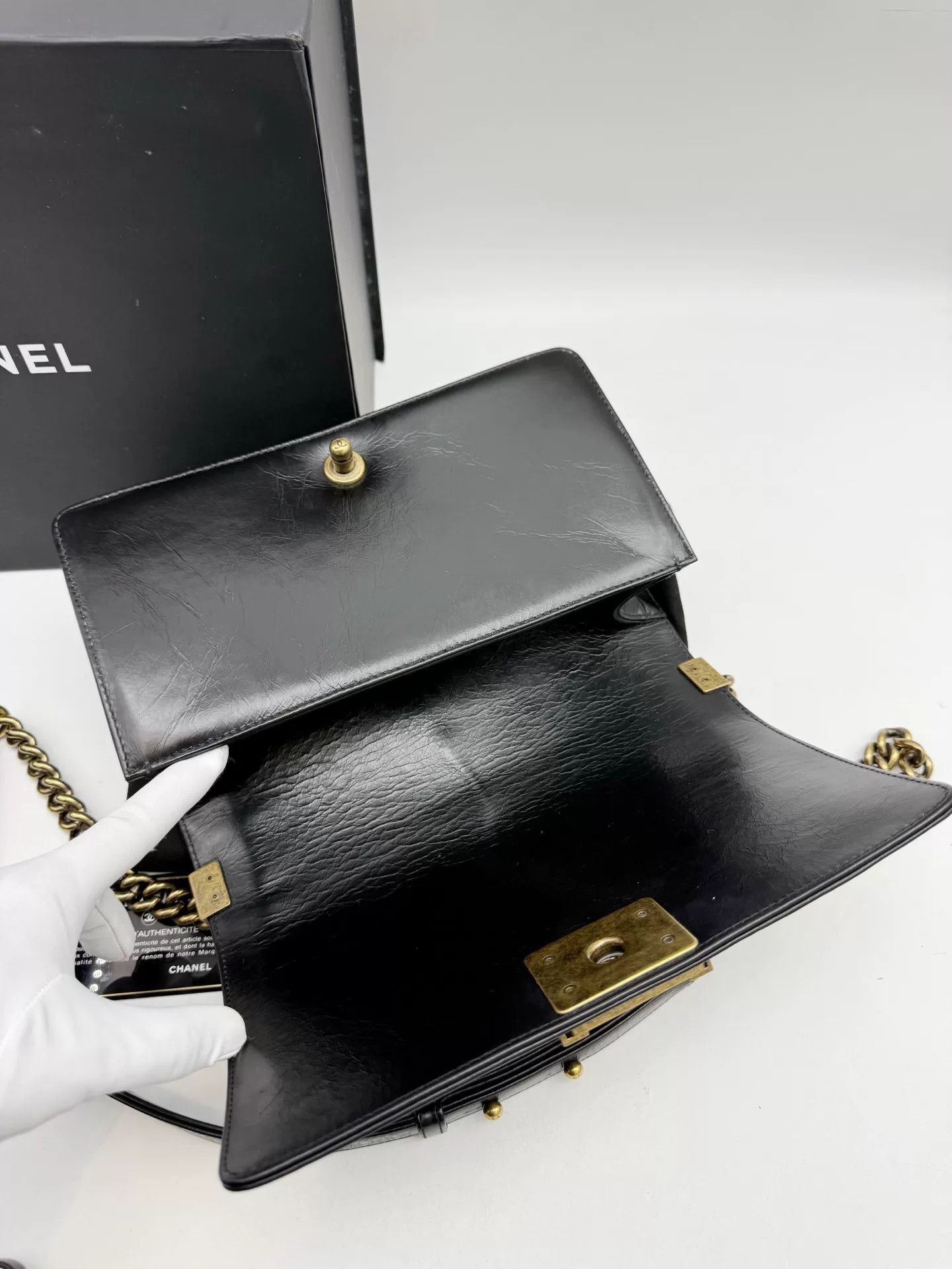 Chanel Pre-loved Bag Very good condition Size ONE SIZE - 6 Thumbnail