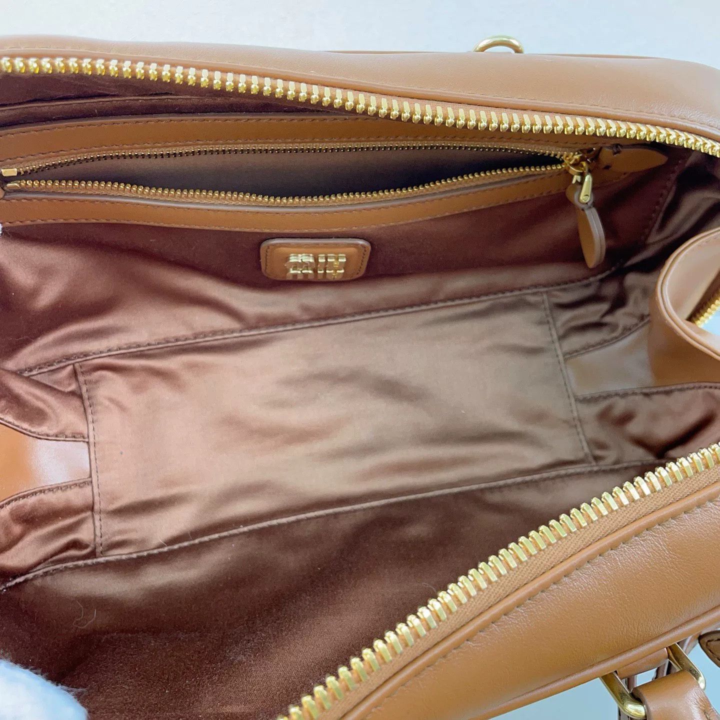 Miu Miu Pre-loved Bag Very good condition Size ONE SIZE - 9 Thumbnail