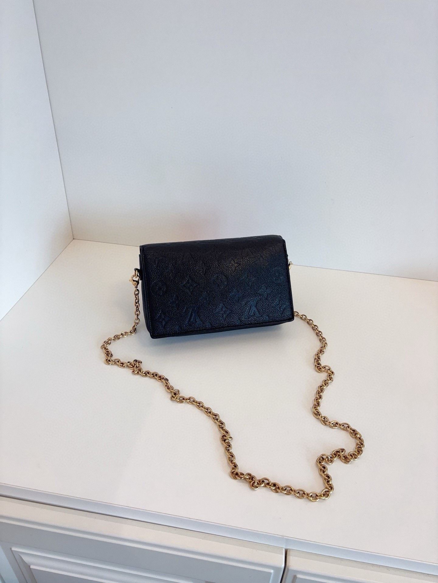 Louis Vuitton Pre-loved Bag Very good condition Size ONE SIZE - 2 Thumbnail