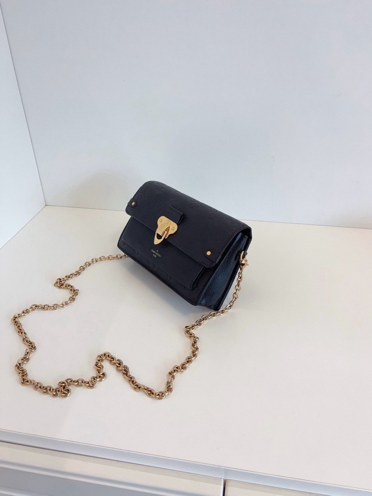 Louis Vuitton Pre-loved Bag Very good condition Size ONE SIZE - 4 Thumbnail