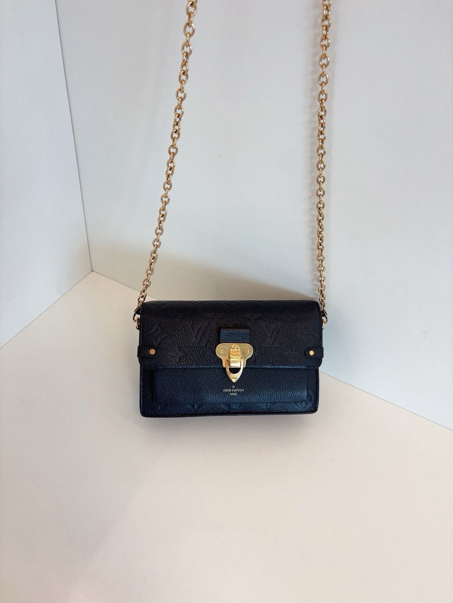 Louis Vuitton Pre-loved Bag Very good condition Size ONE SIZE - 7 Thumbnail