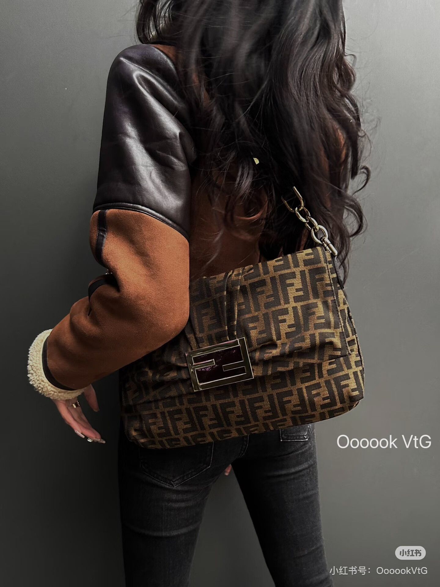 Fendi Pre-loved Bag Very good condition Size ONE SIZE - 8 Thumbnail