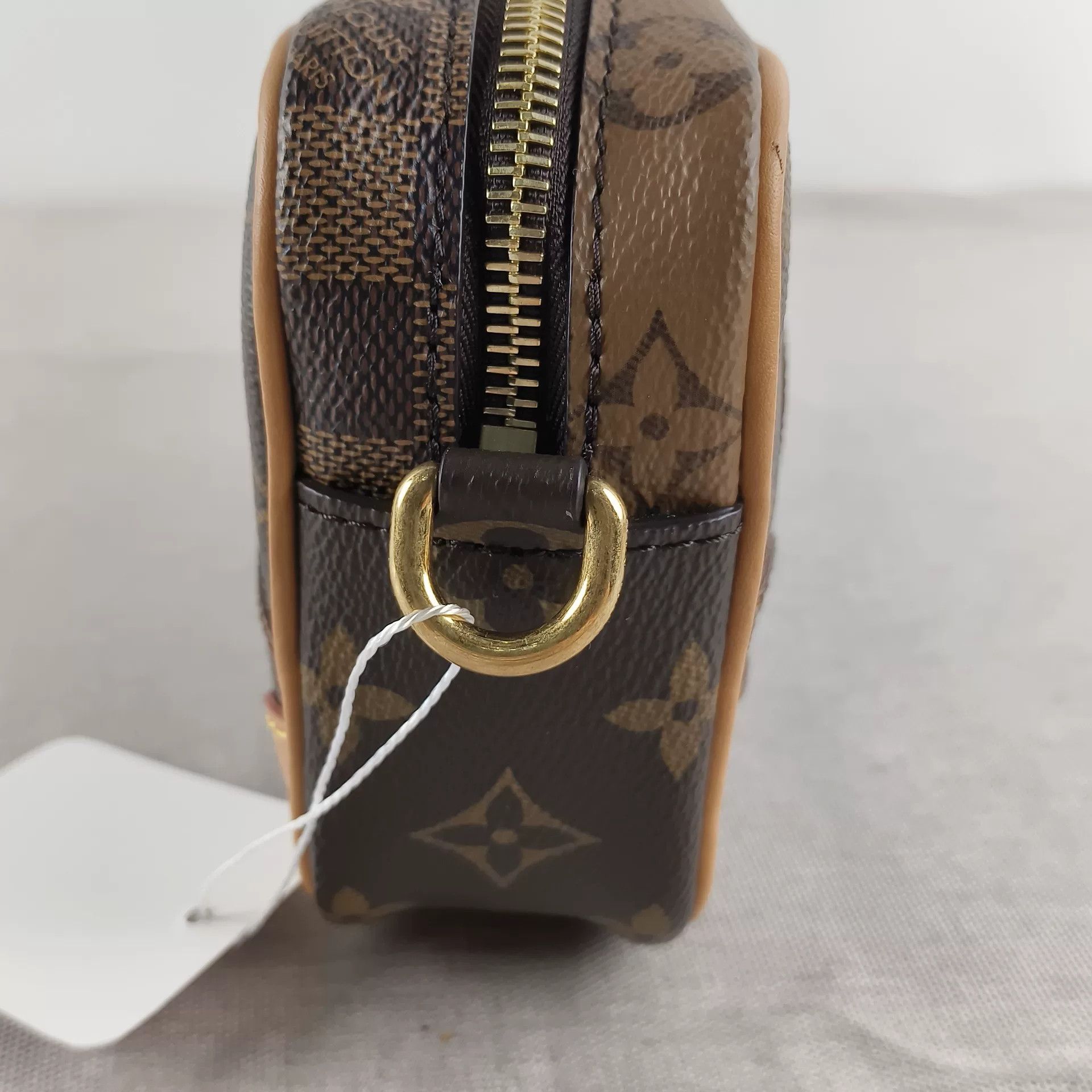 Louis Vuitton Pre-loved Bag Very good condition Size ONE SIZE - 5 Thumbnail