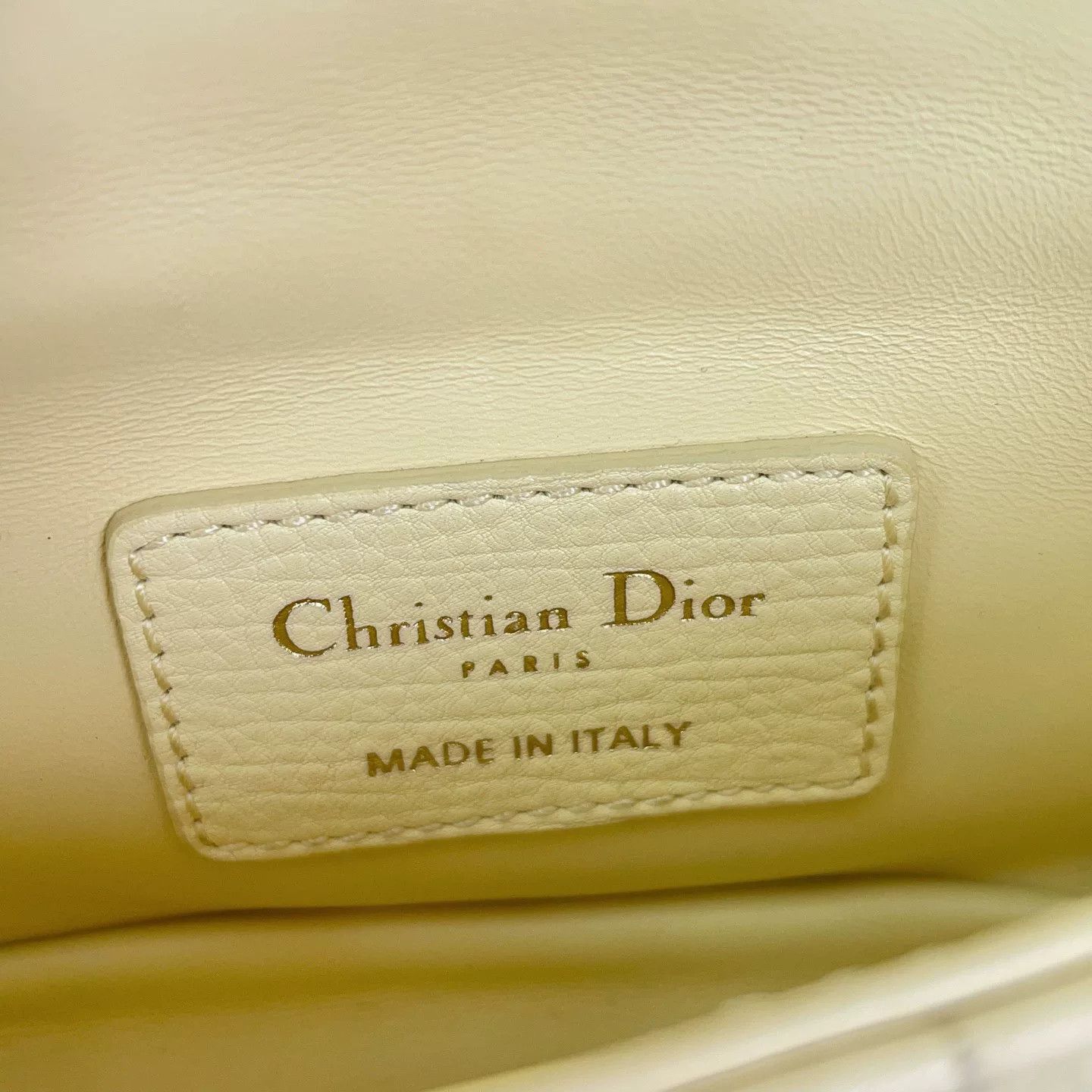 Dior Pre-loved Bag Very good condition Size ONE SIZE - 9 Thumbnail