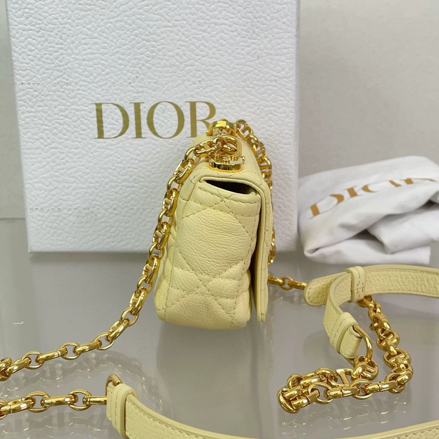 Dior Pre-loved Bag Very good condition Size ONE SIZE - 3 Thumbnail