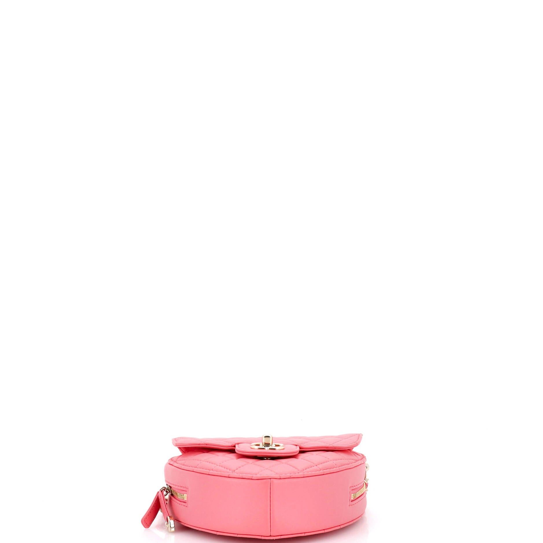 Chanel CC in Love Heart Bag Size ONE SIZE - 4 Thumbnail