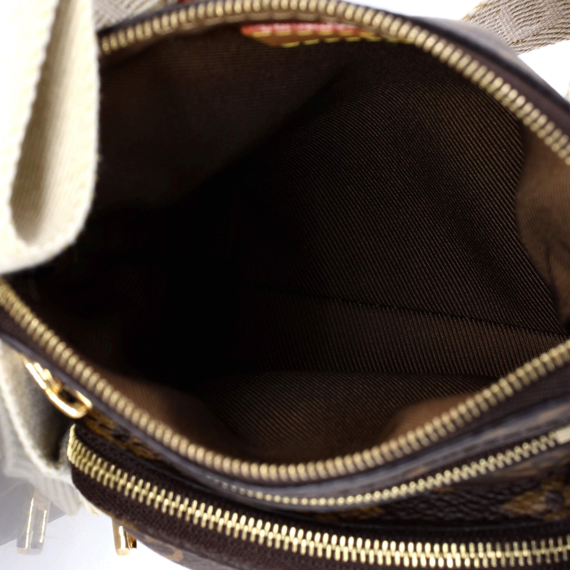 Louis Vuitton Utility Phone Sleeve Bag Size ONE SIZE - 5 Thumbnail