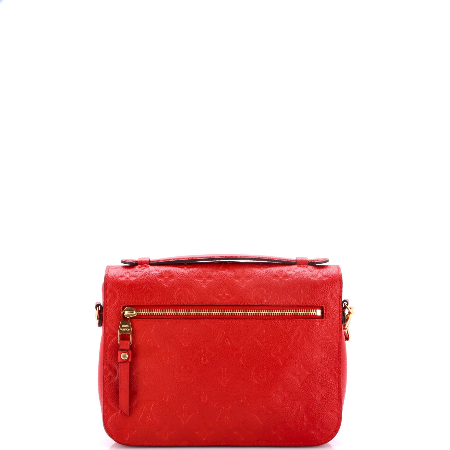 Louis Vuitton Pochette Metis Size ONE SIZE - 3 Thumbnail