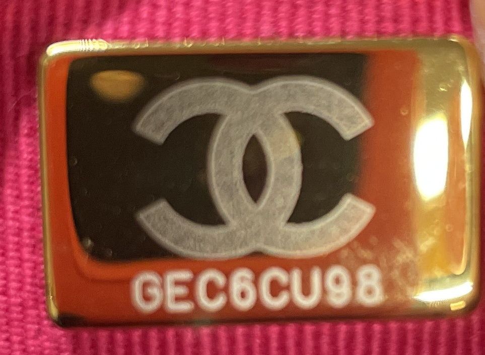 Chanel Chain Bar Vanity Case with Chain Size ONE SIZE - 9 Thumbnail