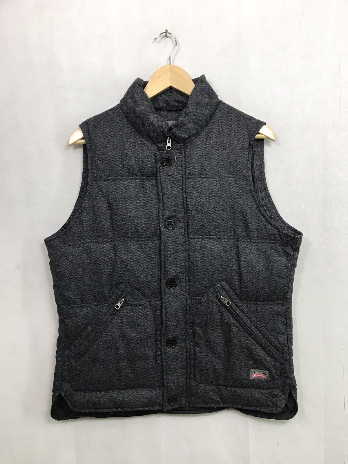 Dickies Dickies Puffer Vest Nice Design Good Condition Size US L / EU 52-54 / 3 - 1 Thumbnail