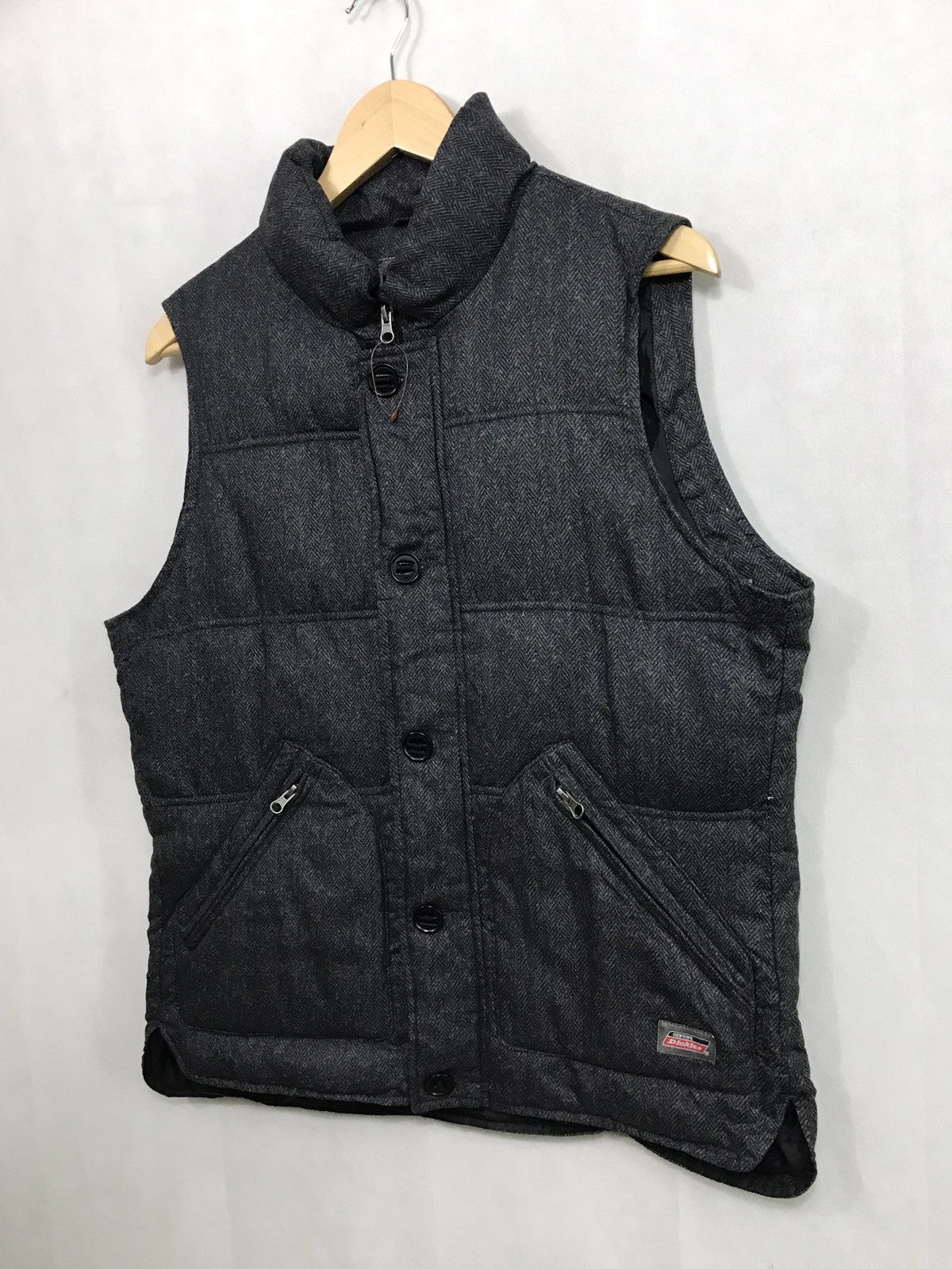 Dickies Dickies Puffer Vest Nice Design Good Condition Size US L / EU 52-54 / 3 - 3 Thumbnail