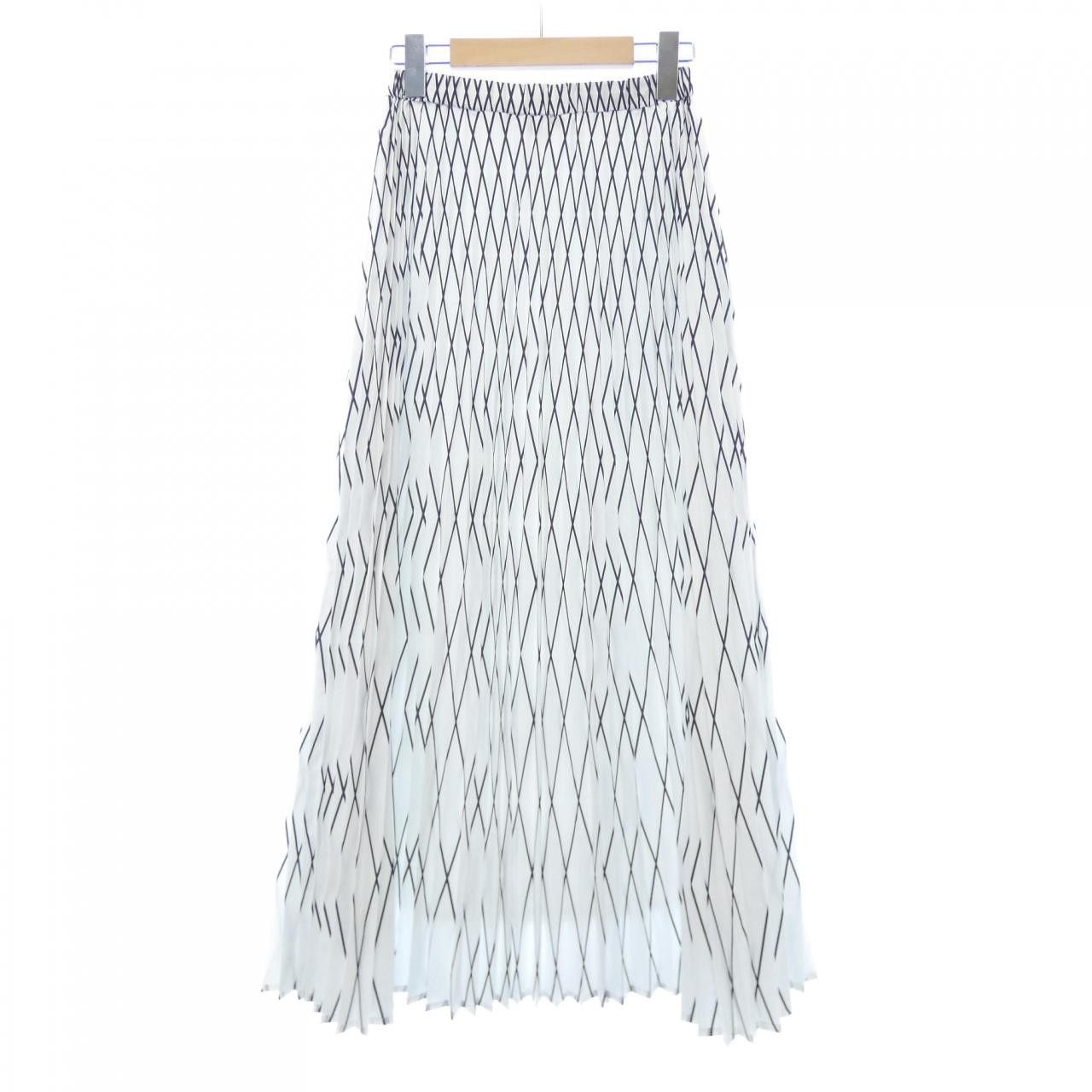 Other Other UN3D. Skirt Textile Skirts DUTY FREE for USA Size ONE SIZE - 2 Thumbnail