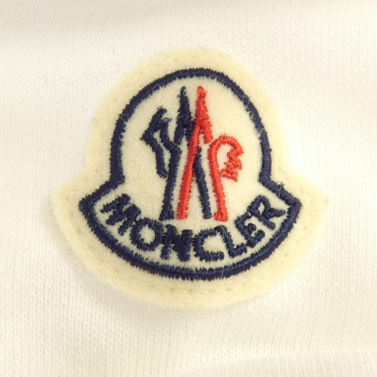 Moncler Moncler Moncler Jacket Textile Outerwear 20918G00037 DUTY FREE for USA Size ONE SIZE - 7 Thumbnail