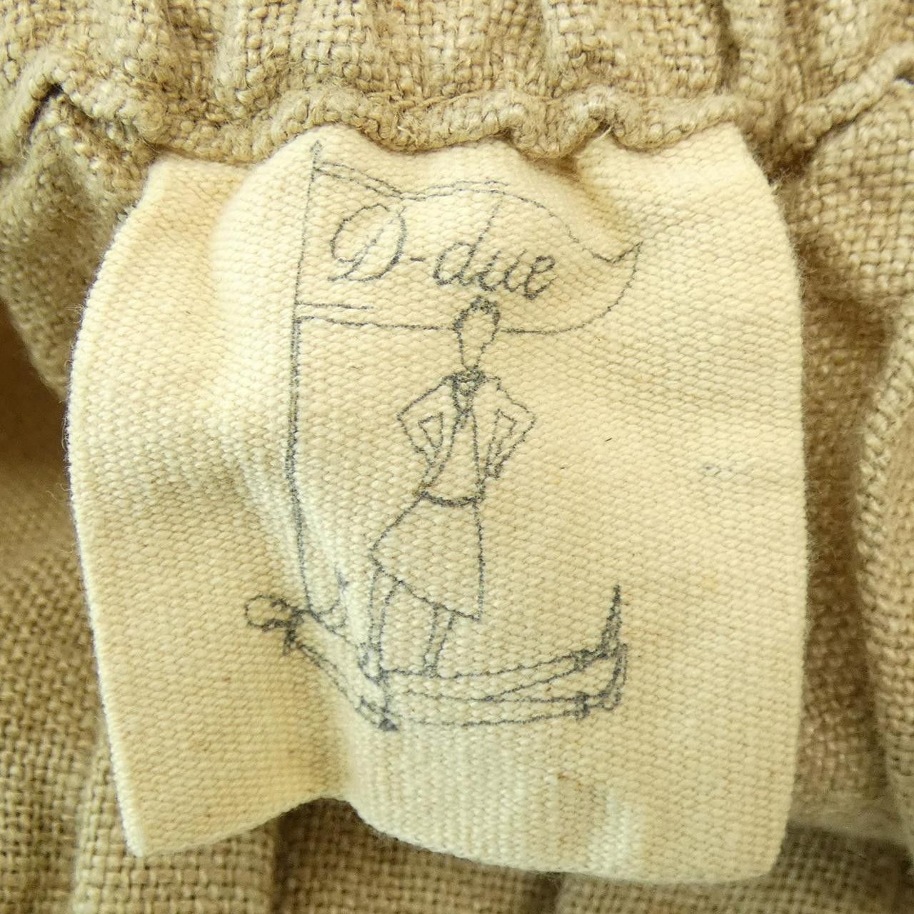 Other Other D-due Skirt Others Skirts DUTY FREE for USA Size ONE SIZE - 4 Thumbnail