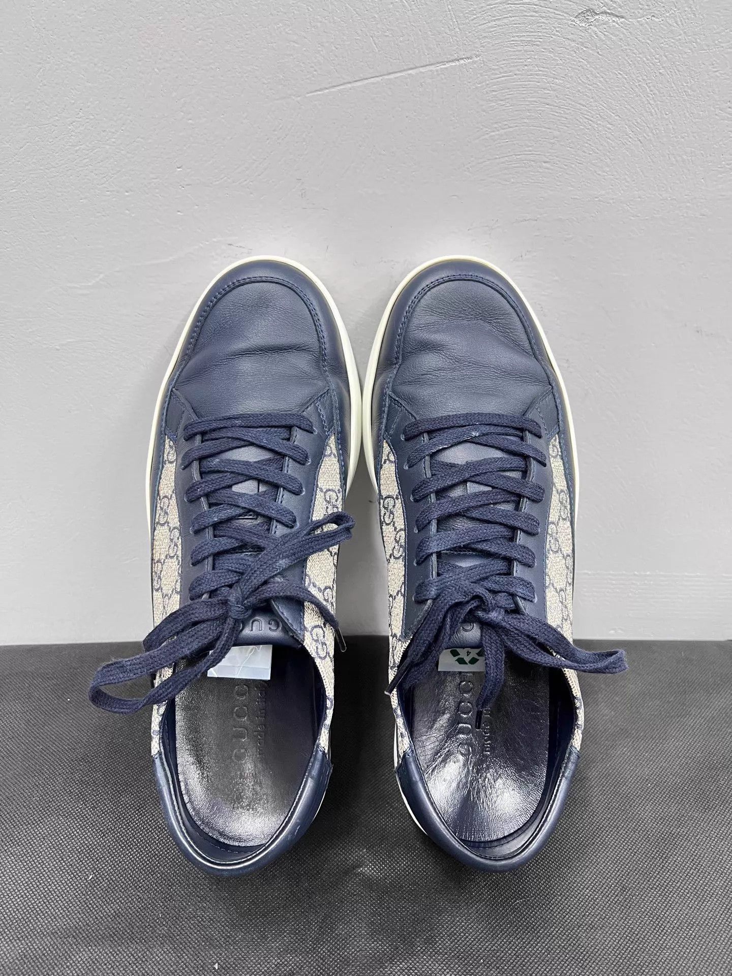 Gucci Blue Low-Top Sneakers Size 9 Size US 9 / EU 42 - 4 Thumbnail