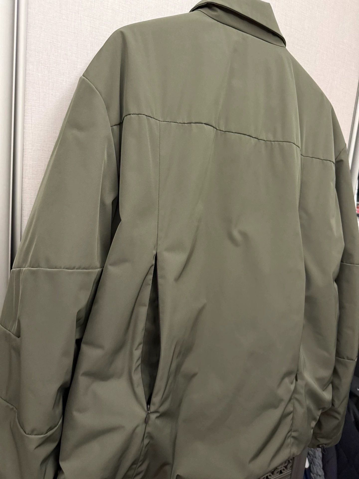 ROA Green XL Lightweight Jacket with Front Pockets Size US XL / EU 56 / 4 - 3 Thumbnail