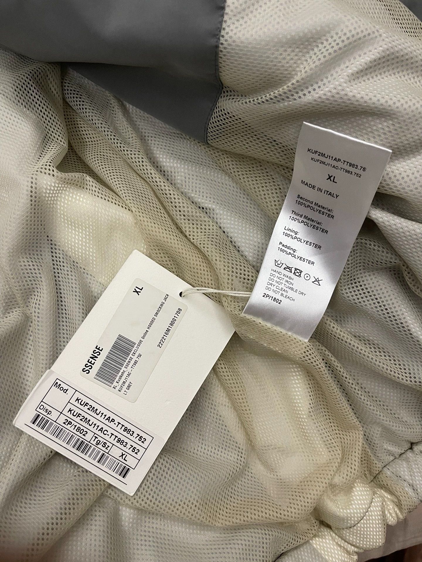 Kusikohc Gray Textured Hooded Jacket with Contrast Panels Size US XL / EU 56 / 4 - 8 Thumbnail