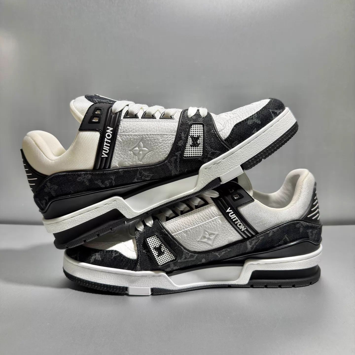 Louis Vuitton Multi Color Lowtop Sneakers Size 9 Size US 9 / EU 42 - 4 Thumbnail