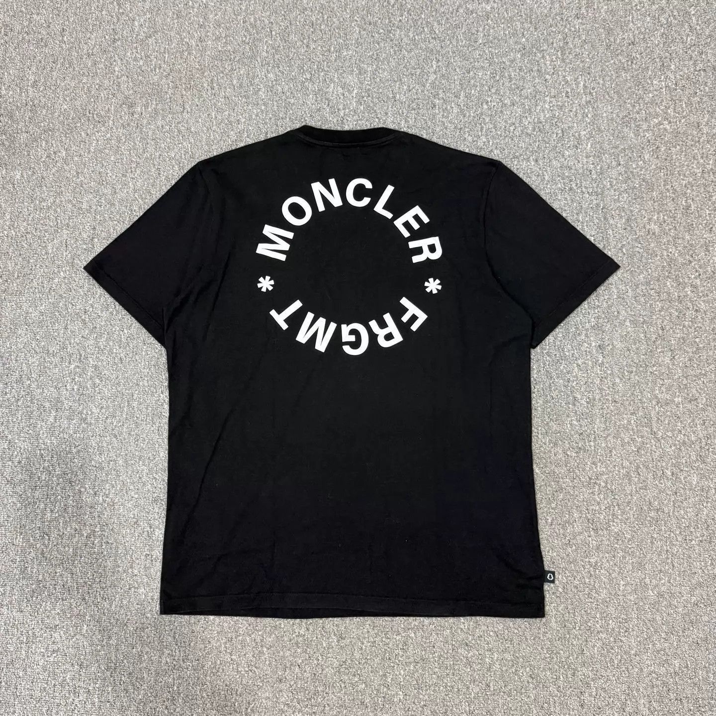Moncler Black Short Sleeve Graphic T-Shirt Size US L / EU 52-54 / 3 - 2 Thumbnail