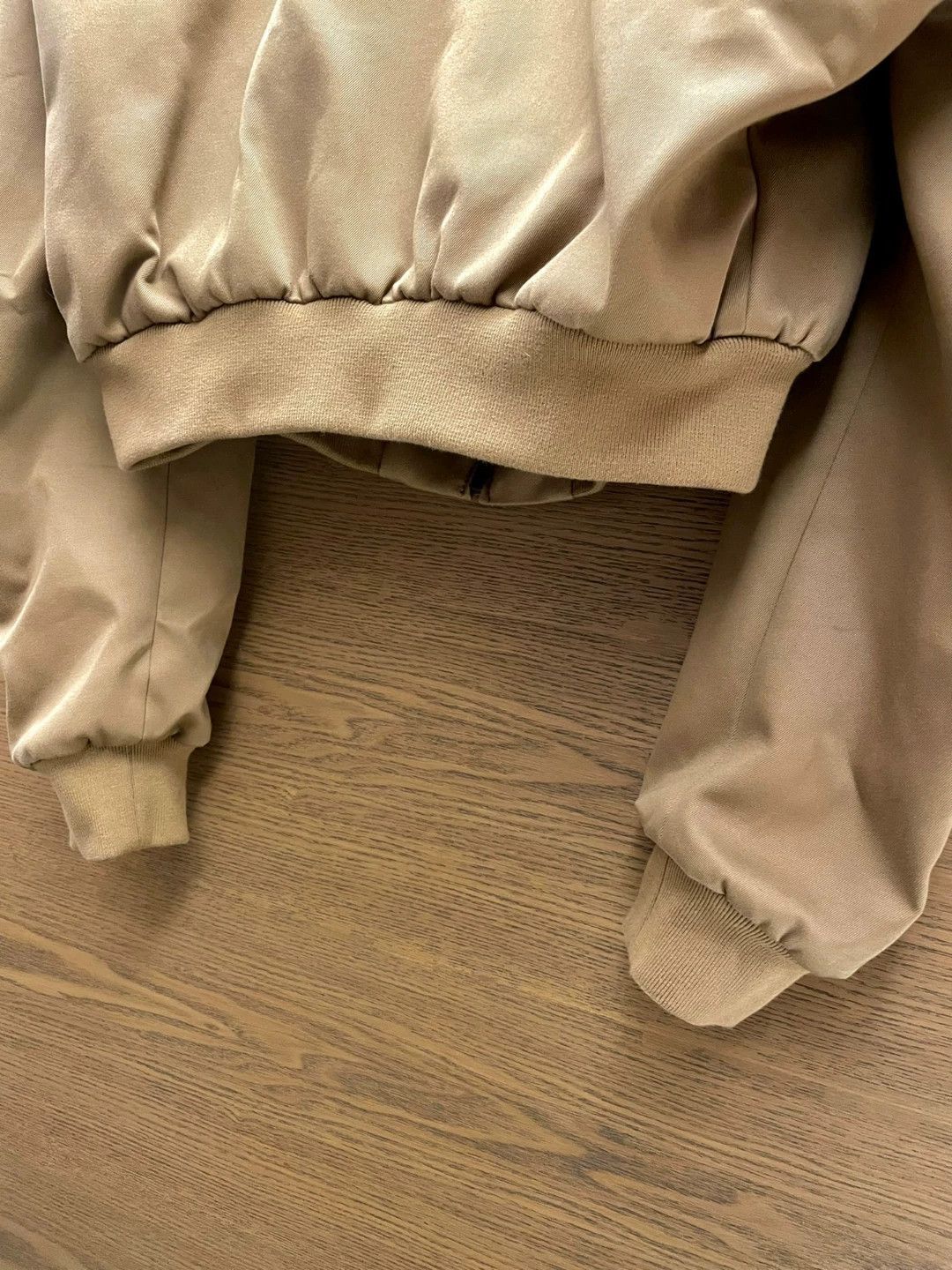 Balenciaga Beige Crop Bomber Jacket Size M Size US M / EU 48-50 / 2 - 5 Thumbnail
