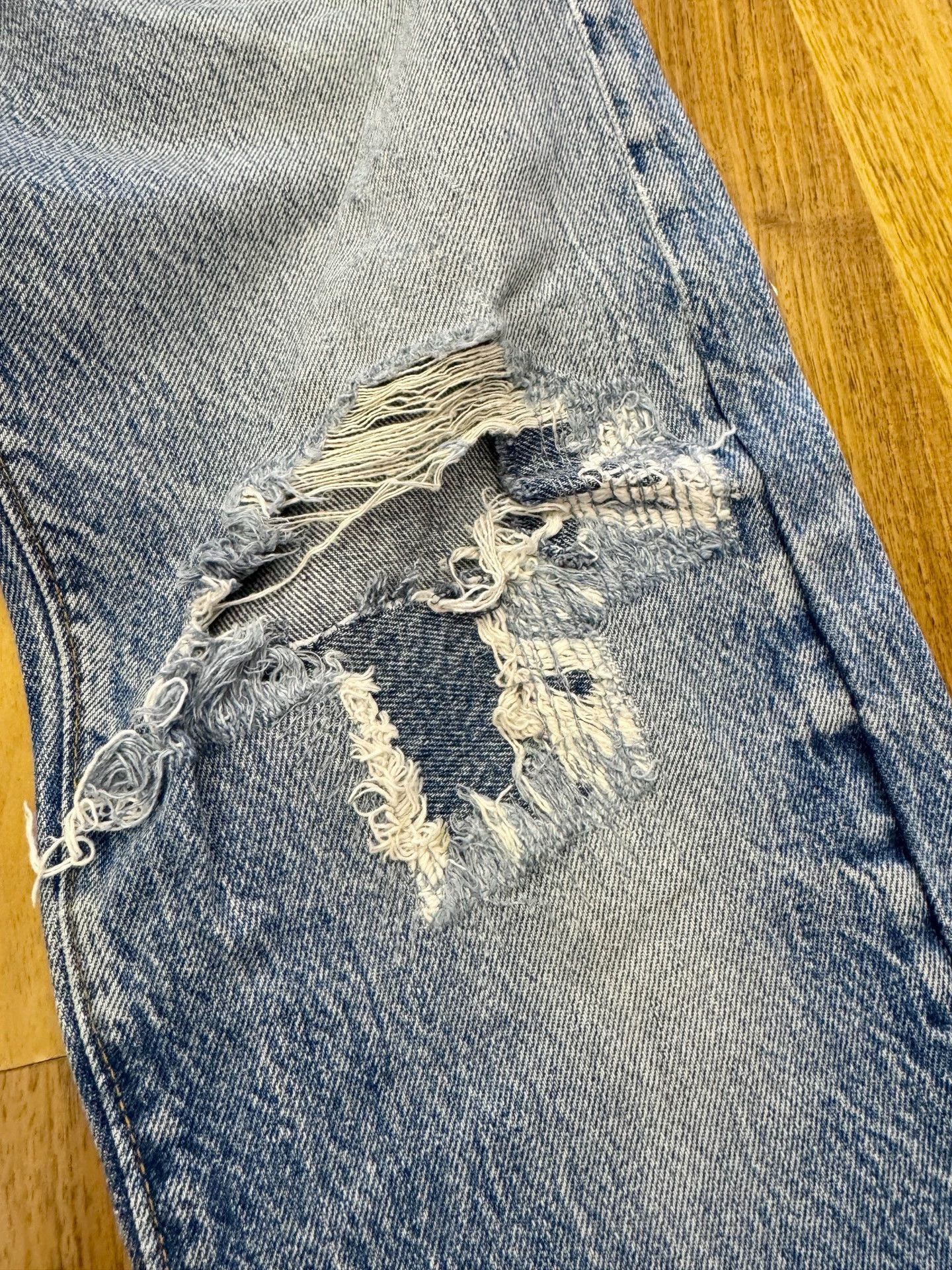 Levi's Blue Distressed Denim Jeans Size 32 Size US 32 / EU 48 - 3 Thumbnail