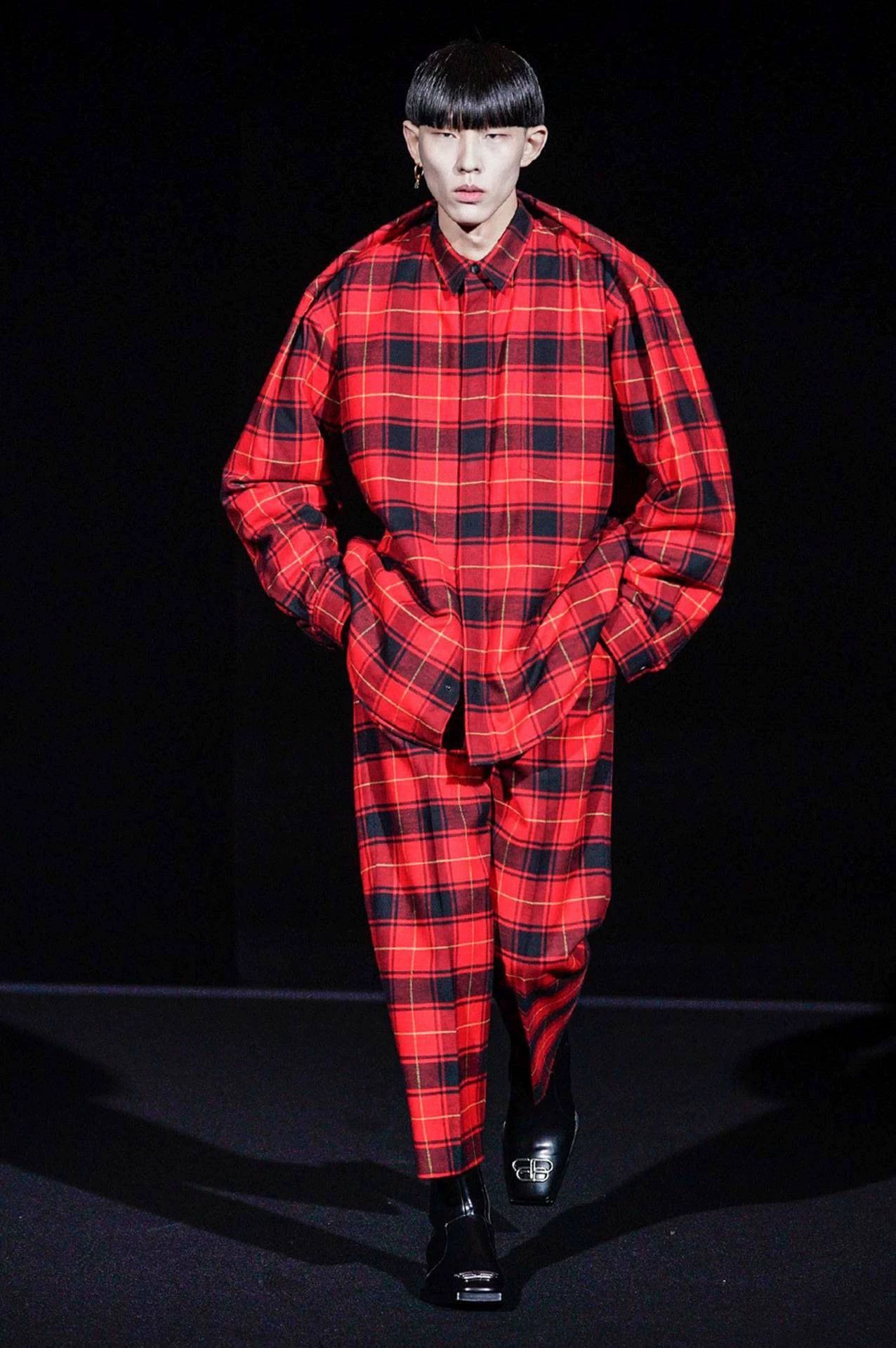 Balenciaga Red Plaid Casual Pants Size 30 Size US 30 / EU 46 - 2 Thumbnail