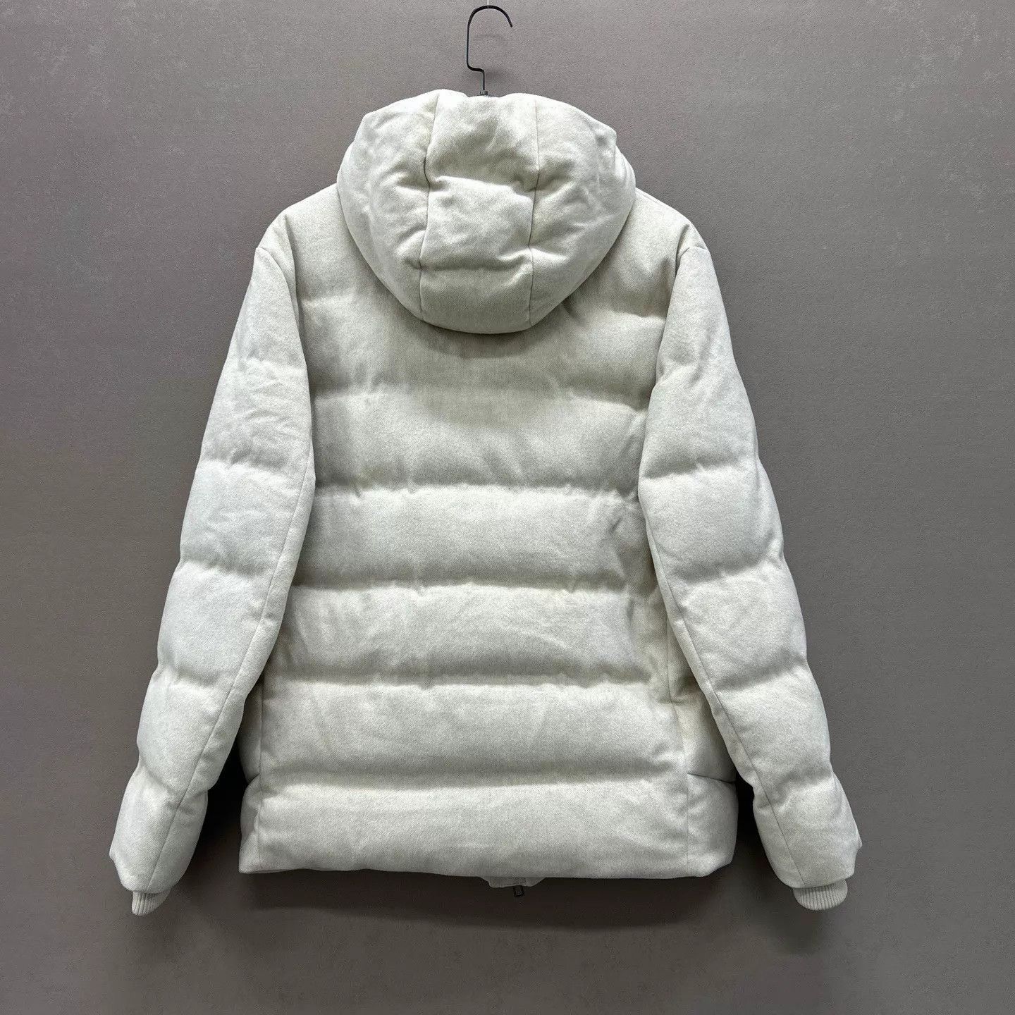 Loro Piana White Hooded Puffer Jacket Size L Size US L / EU 52-54 / 3 - 2 Thumbnail