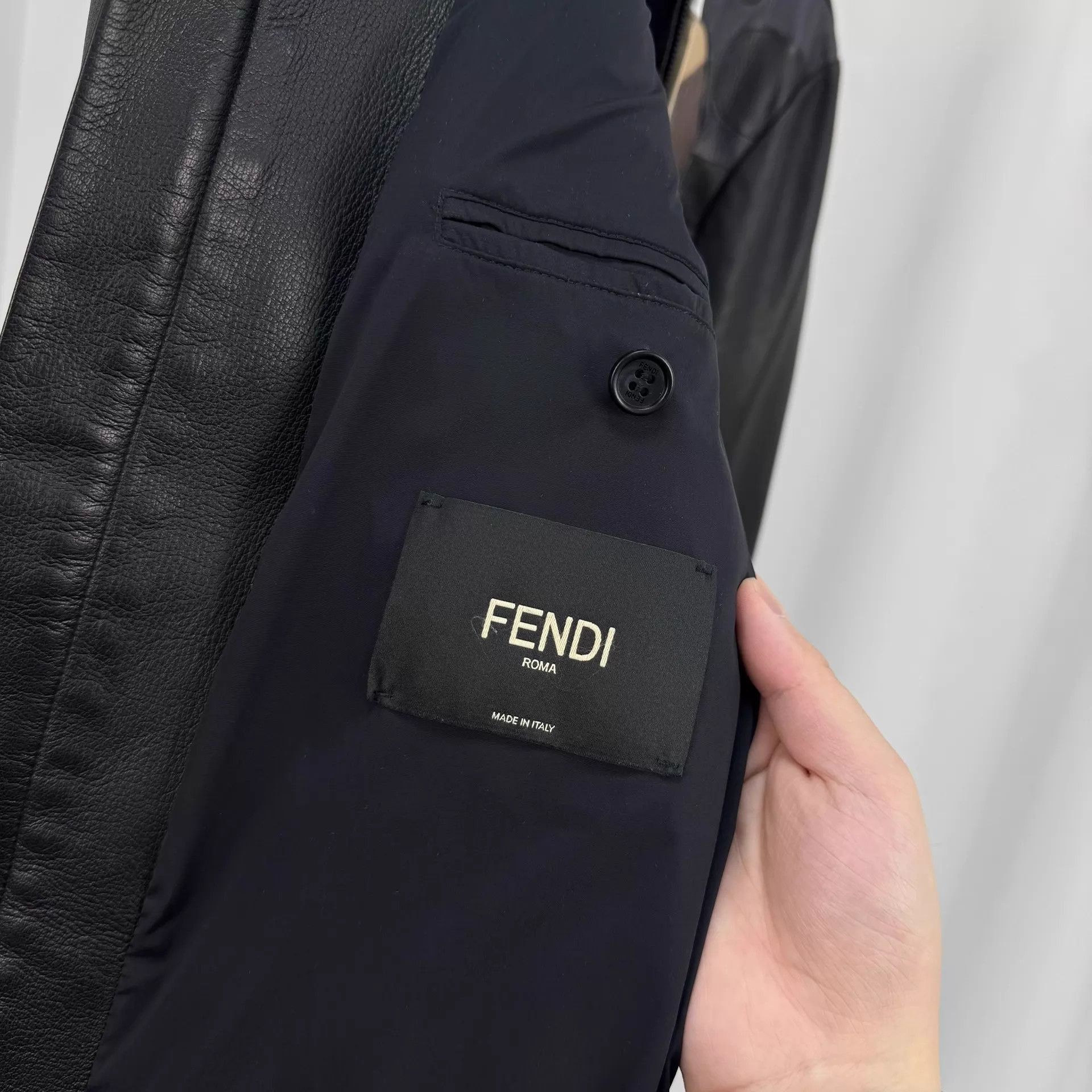 Fendi Black Leather Jacket with Camo and Eye Design Size US L / EU 52-54 / 3 - 6 Thumbnail