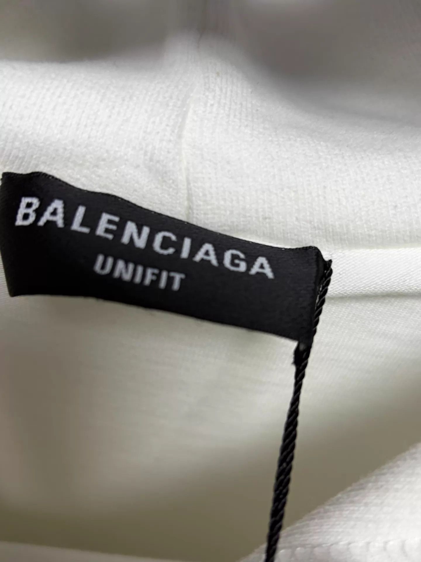 Balenciaga Distressed White Hoodie with Rips and Frayed Edges Size US L / EU 52-54 / 3 - 3 Thumbnail