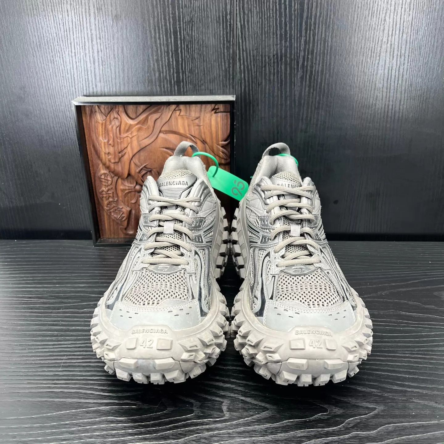 Balenciaga Gray Chunky Sole Low-Top Sneakers Size US 9 / EU 42 - 2 Thumbnail
