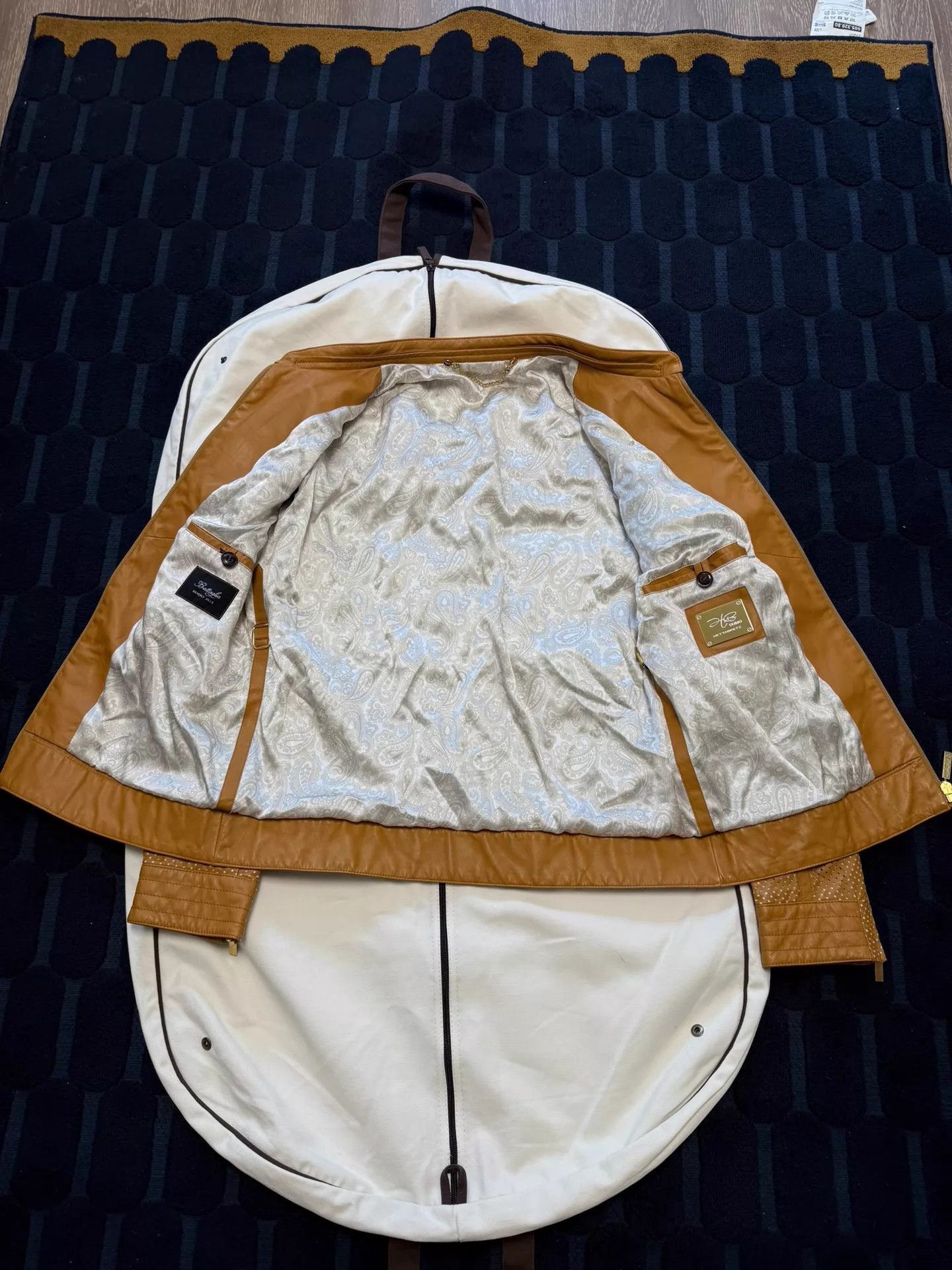 Hettabretz Beige Perforated Leather Jacket Size M Size US M / EU 48-50 / 2 - 4 Thumbnail