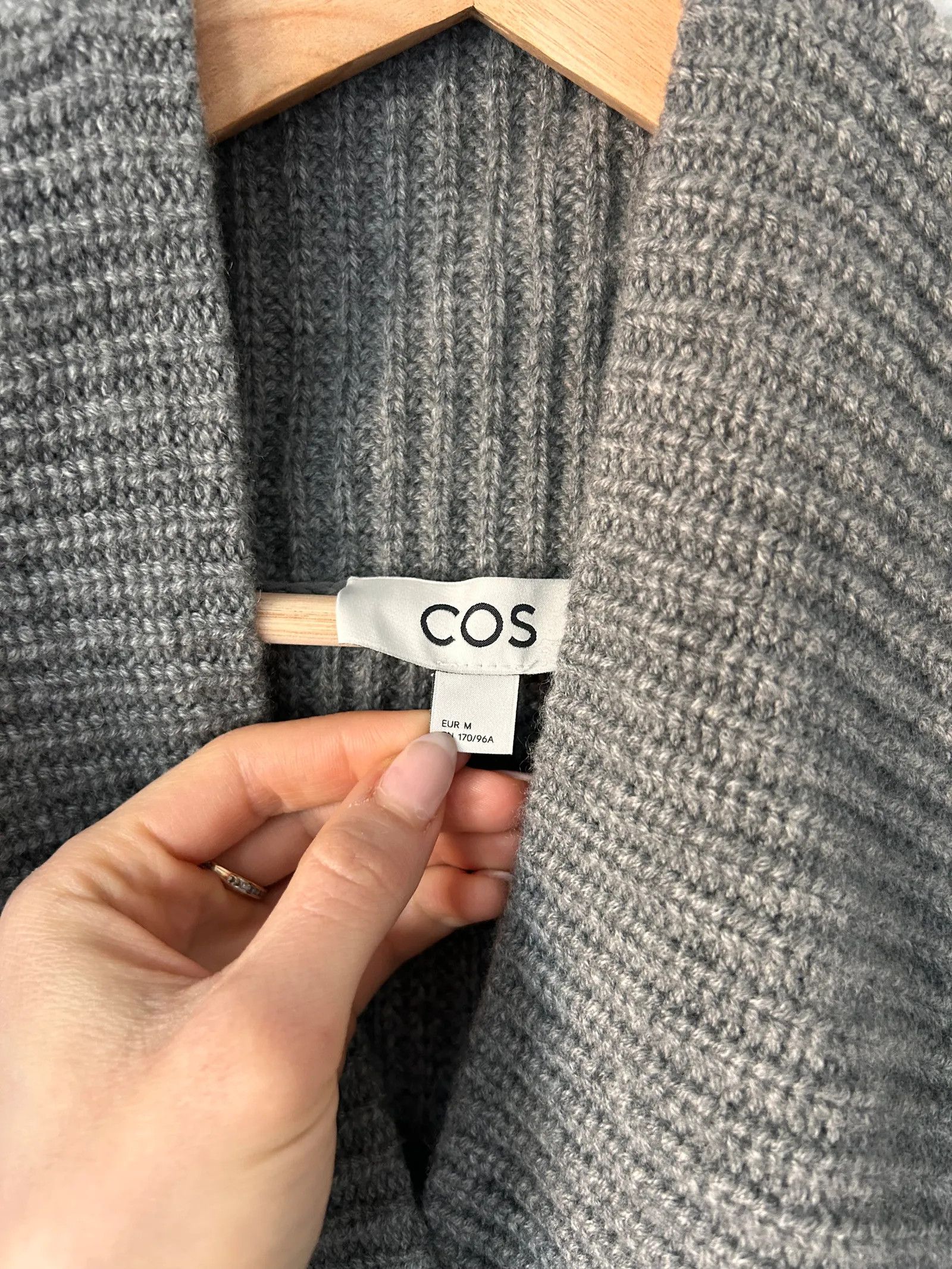 Cos Cos Sweater Size M / US 6-8 / IT 42-44 - 2 Thumbnail