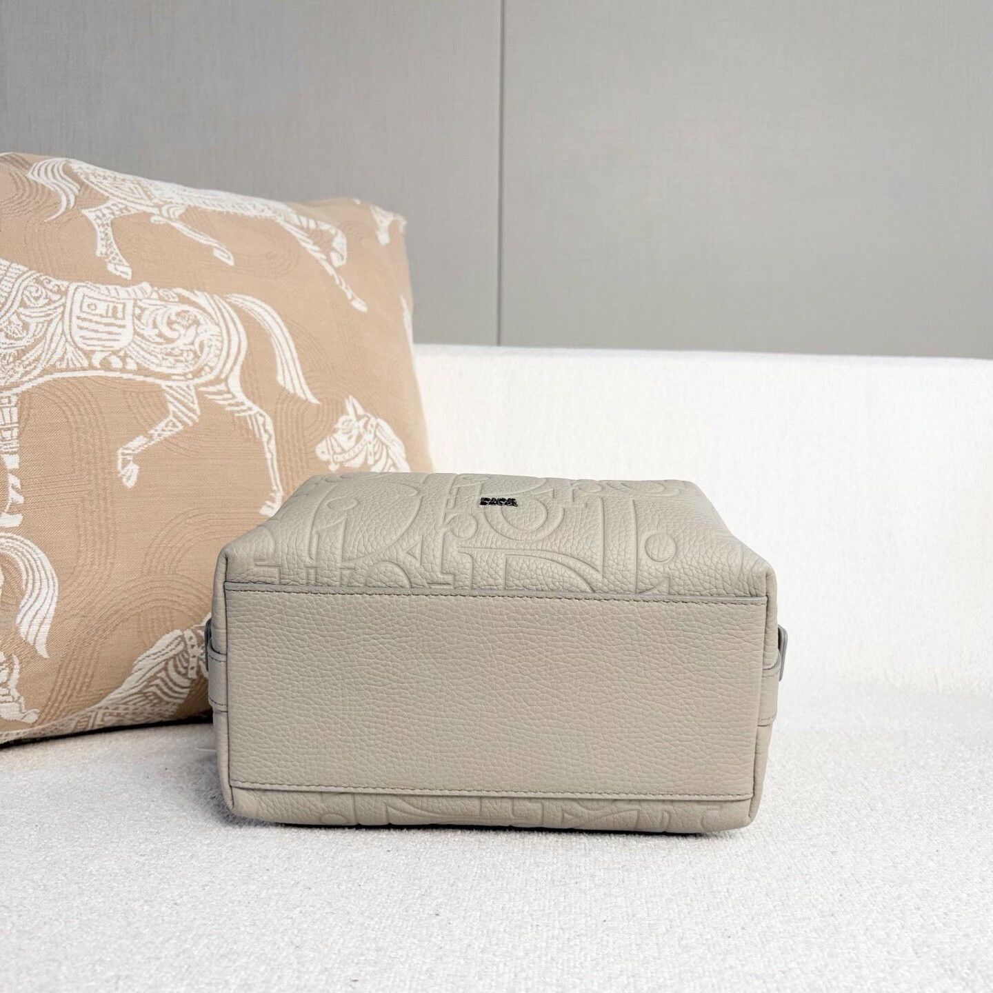 Dior Pre-loved Bag Very good condition Size ONE SIZE - 5 Thumbnail