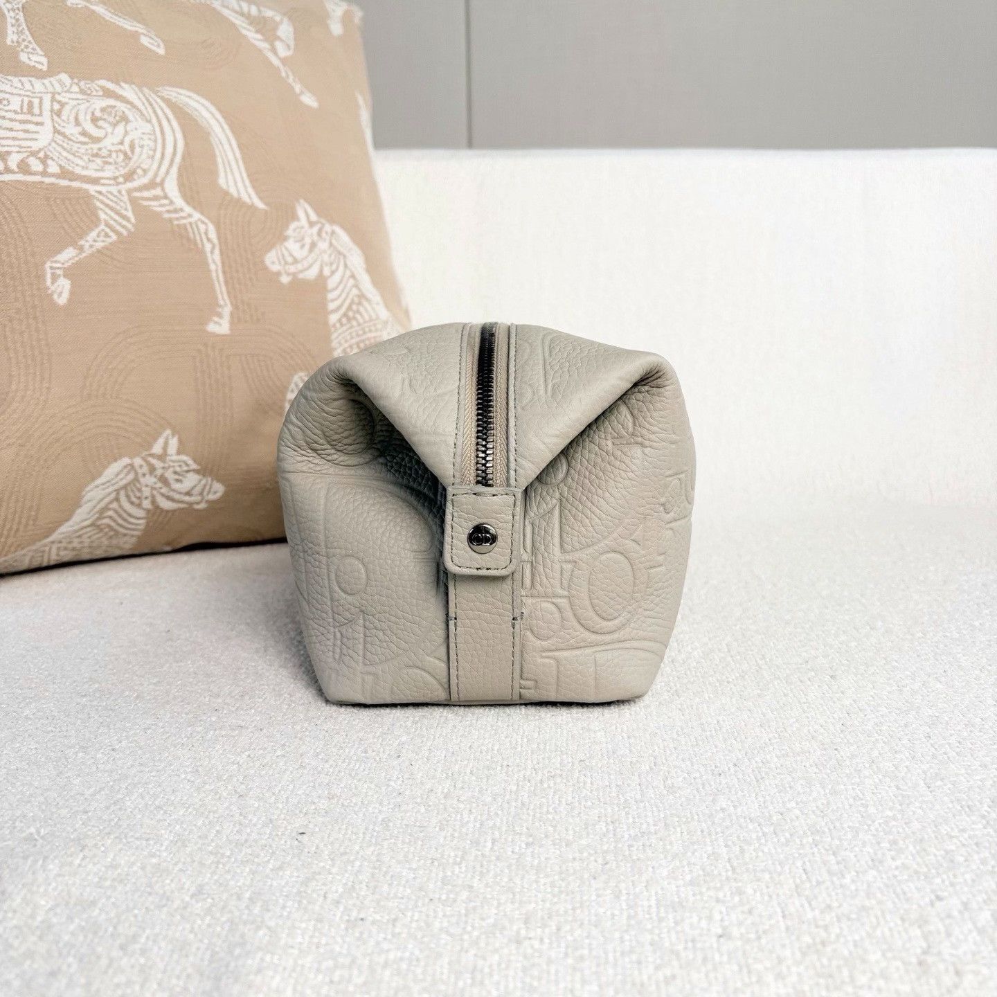 Dior Pre-loved Bag Very good condition Size ONE SIZE - 7 Thumbnail