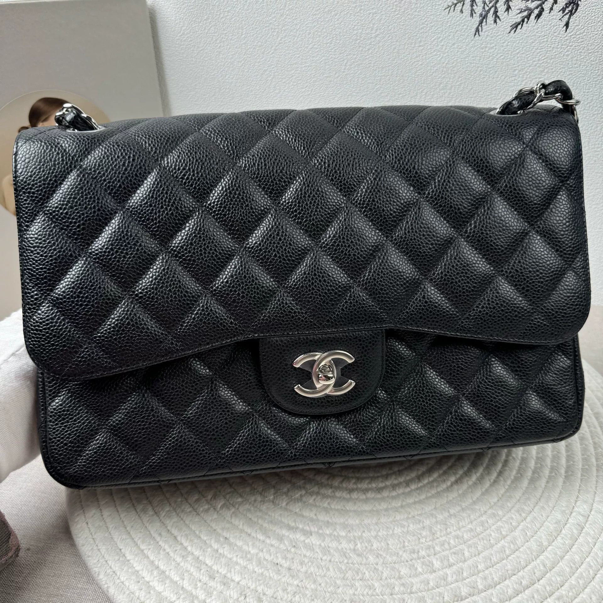 Chanel Pre-loved Bag Very good condition Size ONE SIZE - 2 Thumbnail