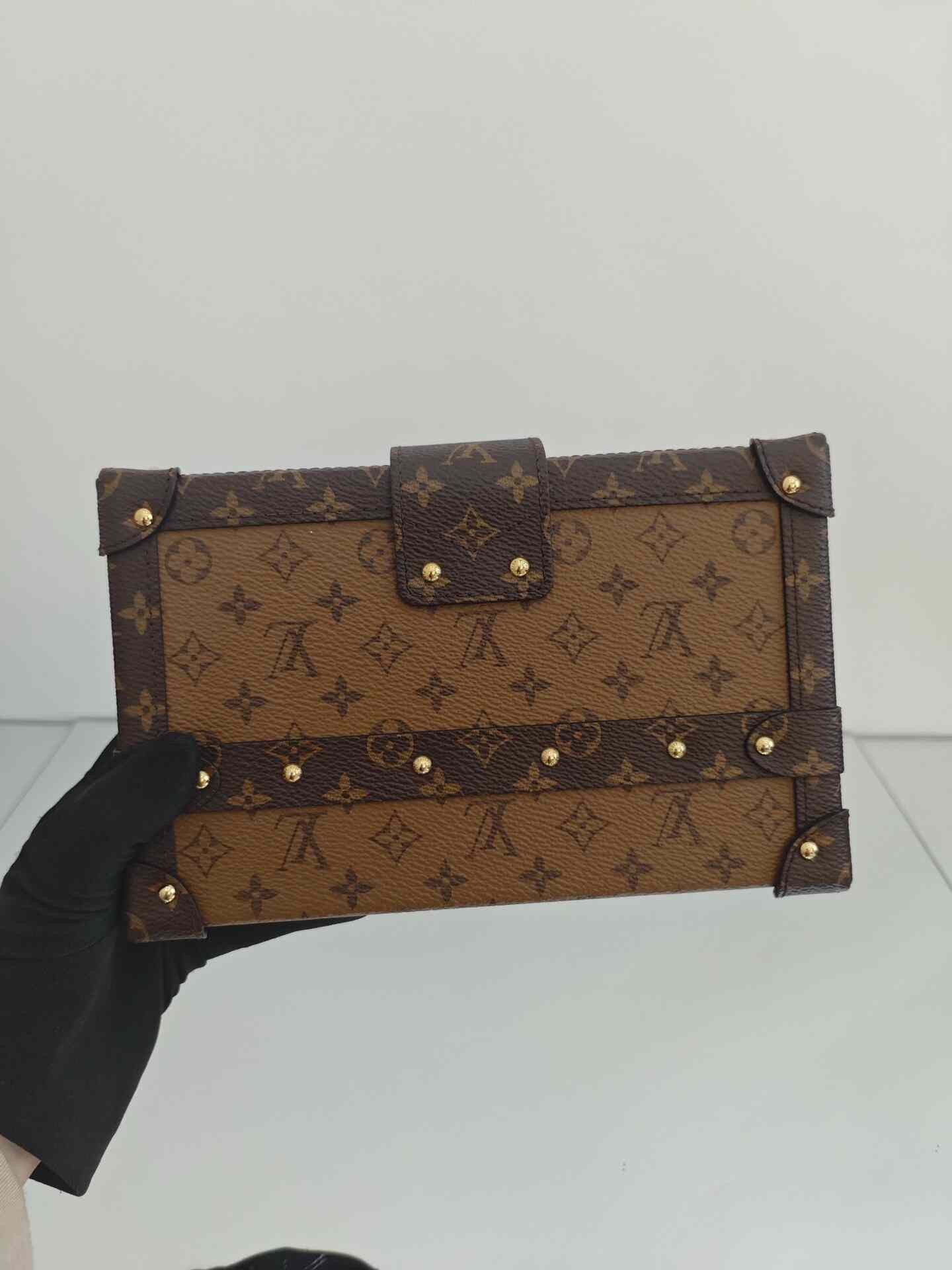 Louis Vuitton Pre-loved Bag Very good condition Size ONE SIZE - 5 Thumbnail