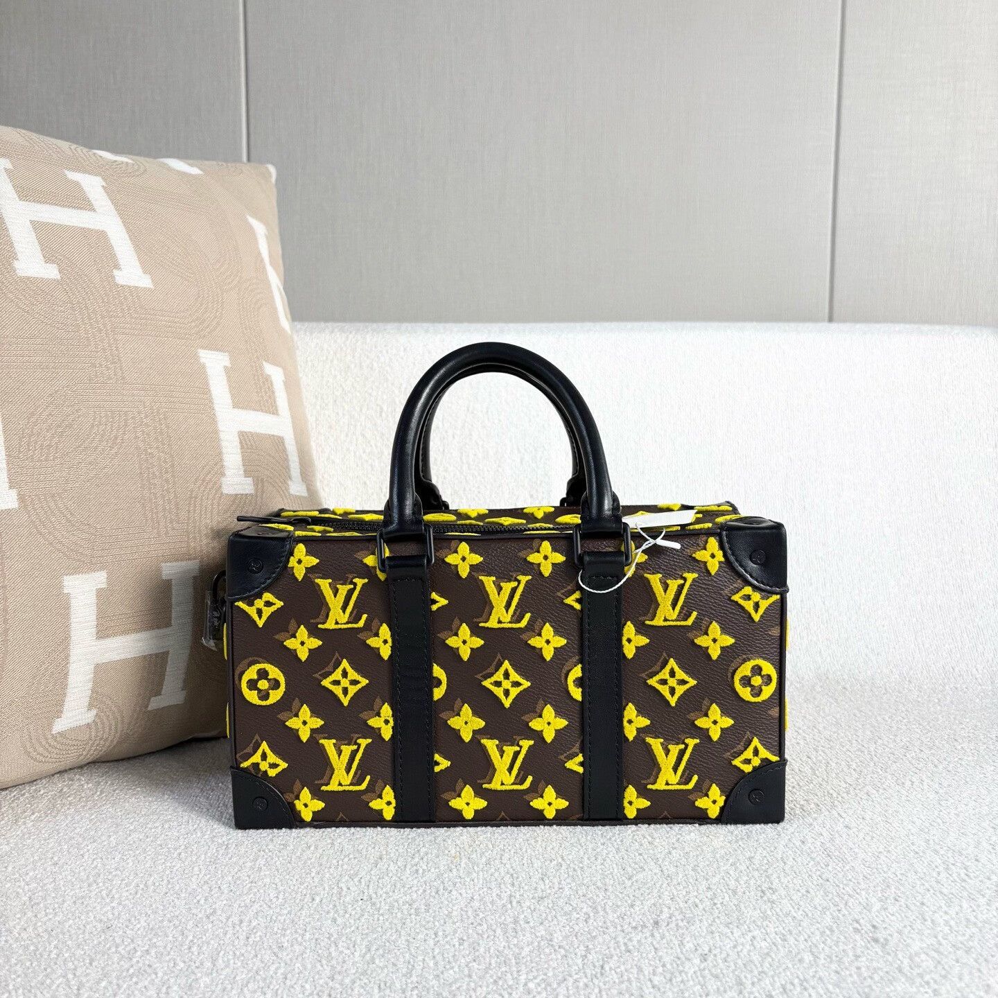 Louis Vuitton Pre-loved Bag Very good condition Size ONE SIZE - 2 Thumbnail