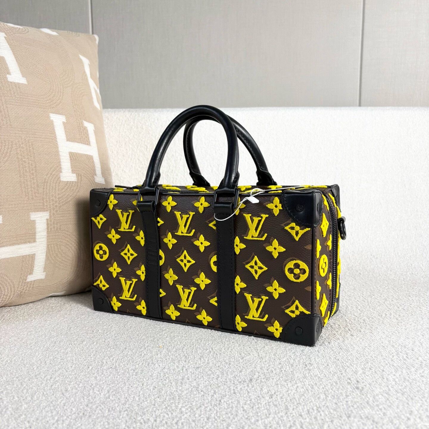 Louis Vuitton Pre-loved Bag Very good condition Size ONE SIZE - 6 Thumbnail