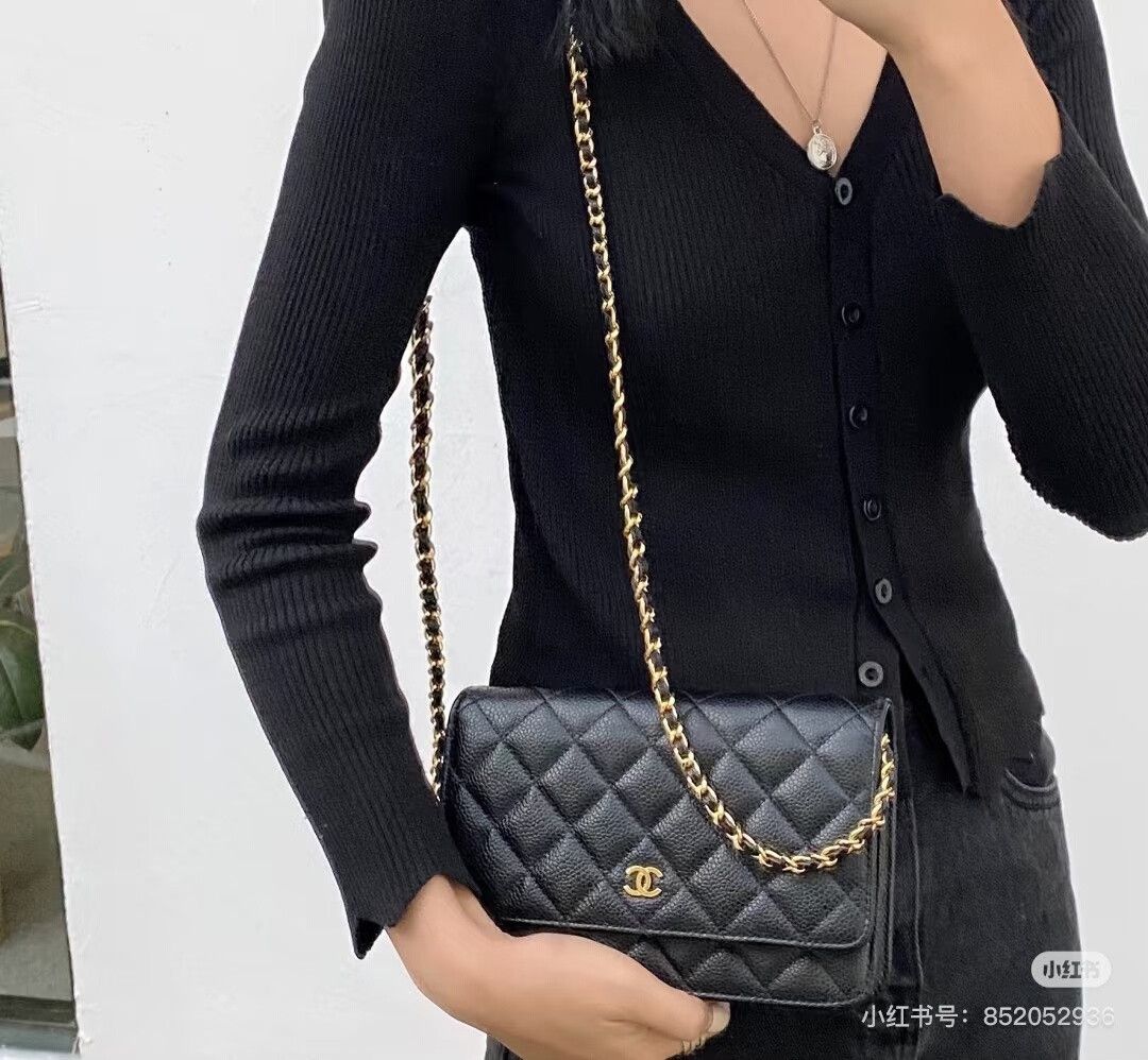 Chanel Pre-loved Bag Very good condition Size ONE SIZE - 9 Thumbnail