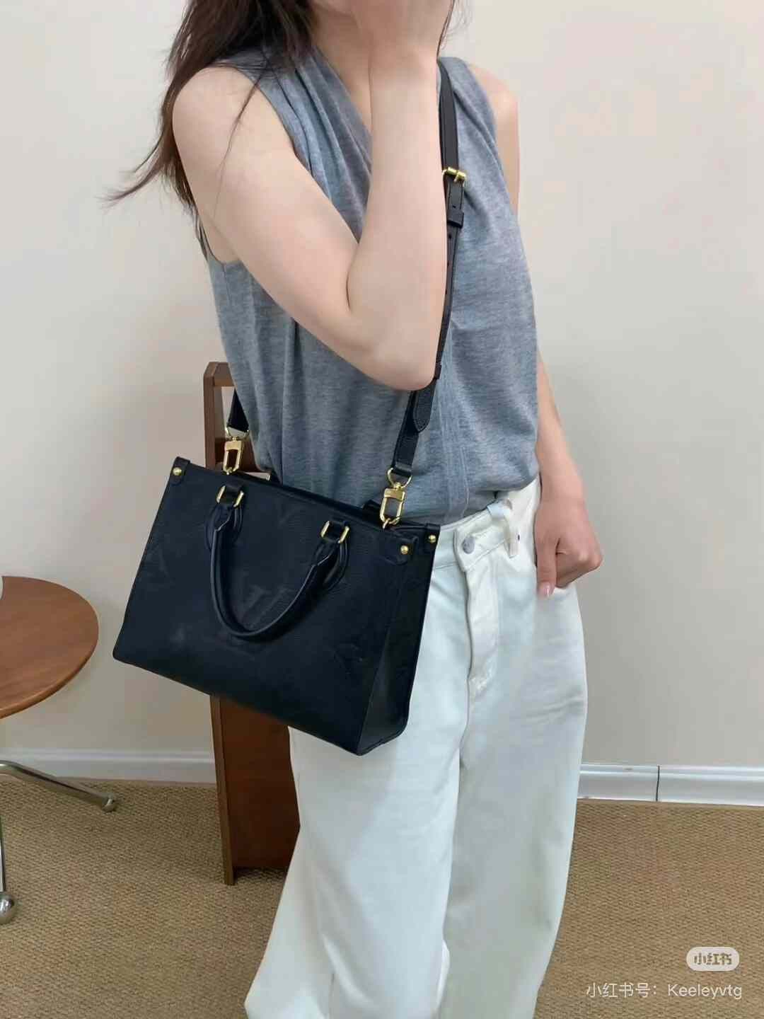 Louis Vuitton Pre-loved Bag Very good condition Size ONE SIZE - 6 Thumbnail