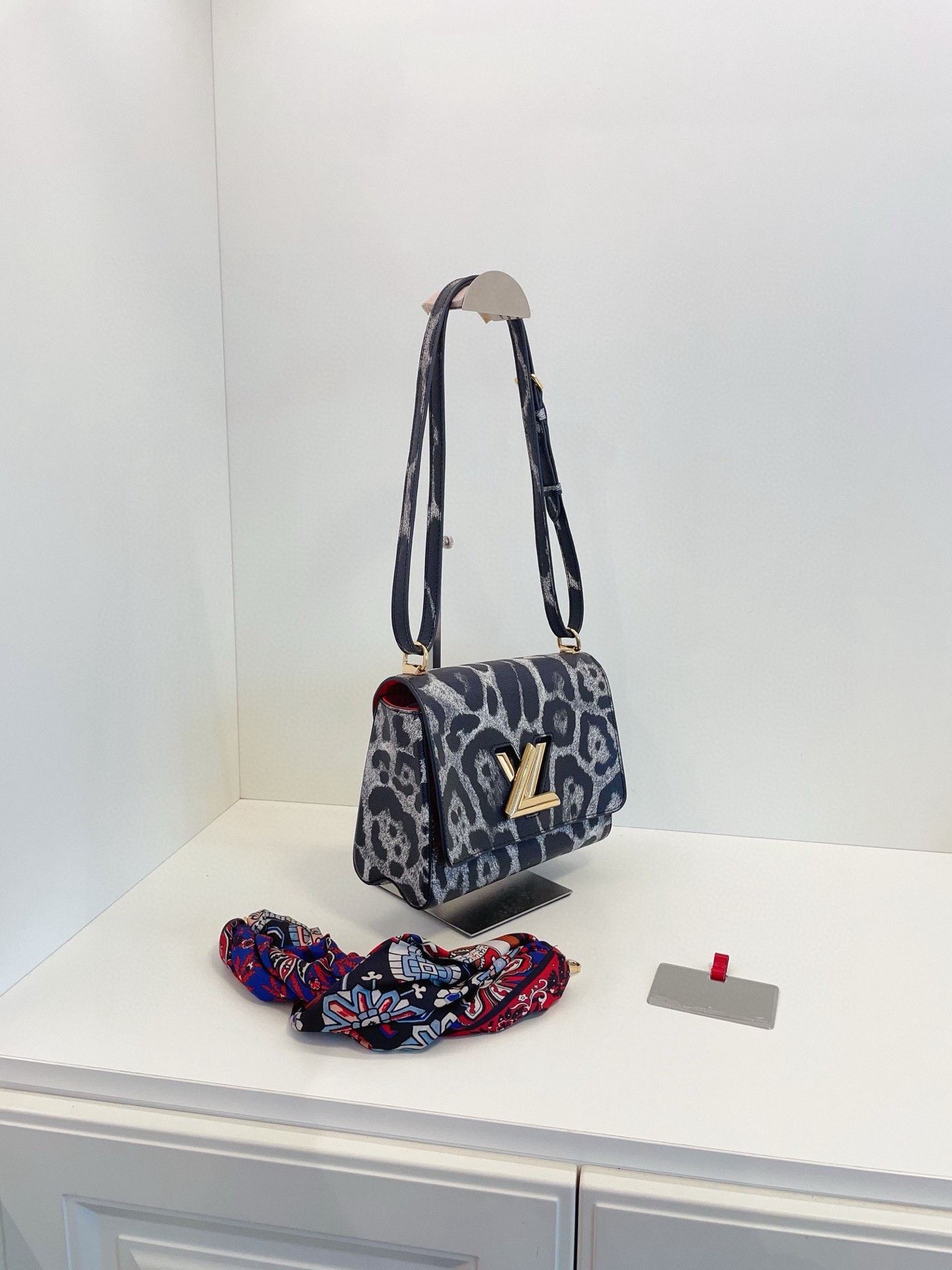 Louis Vuitton Pre-loved Bag Very good condition Size ONE SIZE - 3 Thumbnail