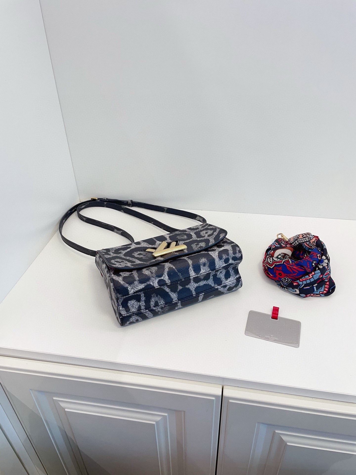 Louis Vuitton Pre-loved Bag Very good condition Size ONE SIZE - 6 Thumbnail