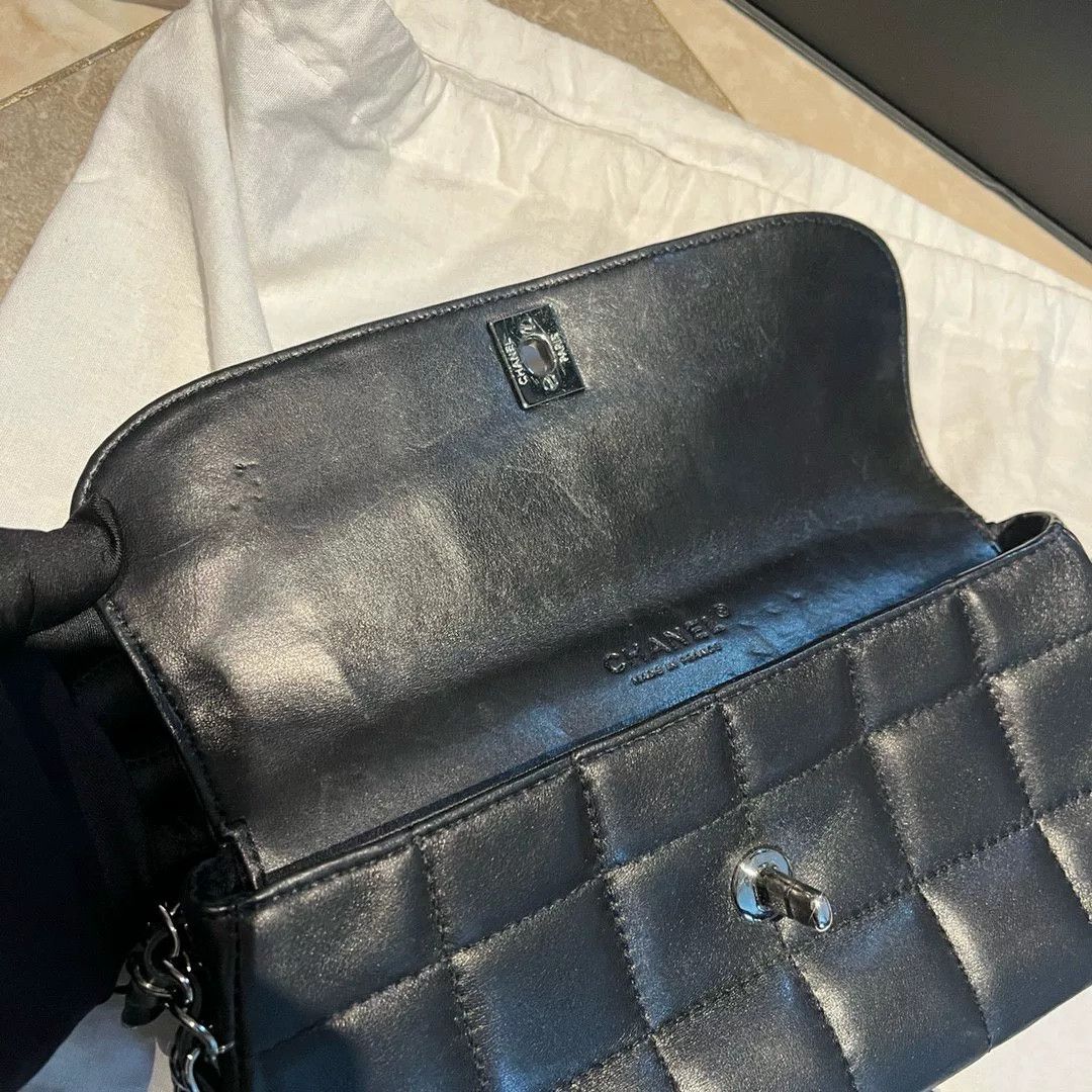 Chanel Pre-loved Bag Very good condition Size ONE SIZE - 7 Thumbnail