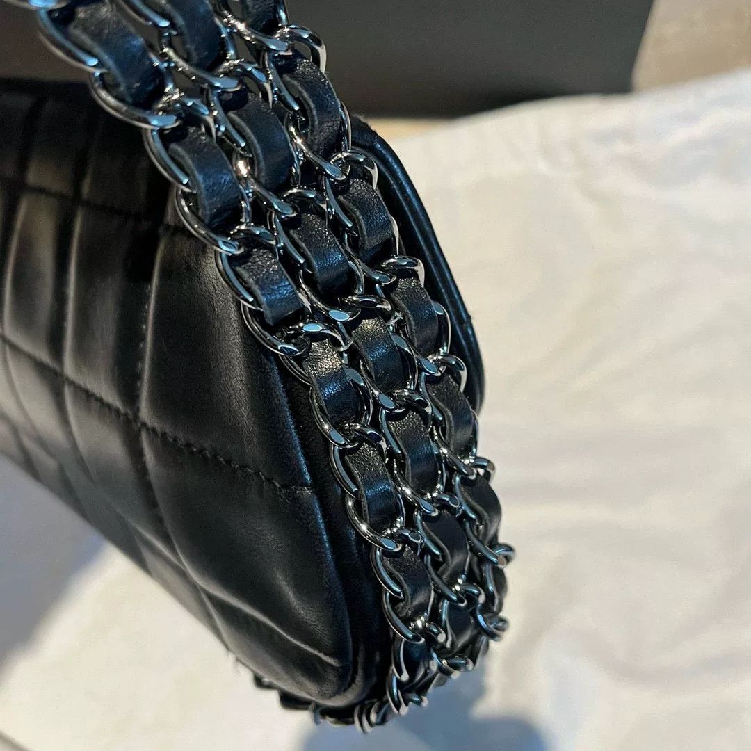 Chanel Pre-loved Bag Very good condition Size ONE SIZE - 3 Thumbnail
