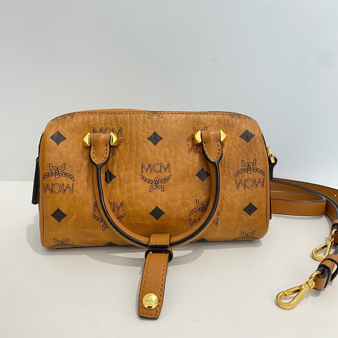 MCM Pre-loved Bag Very good condition Size ONE SIZE - 6 Thumbnail