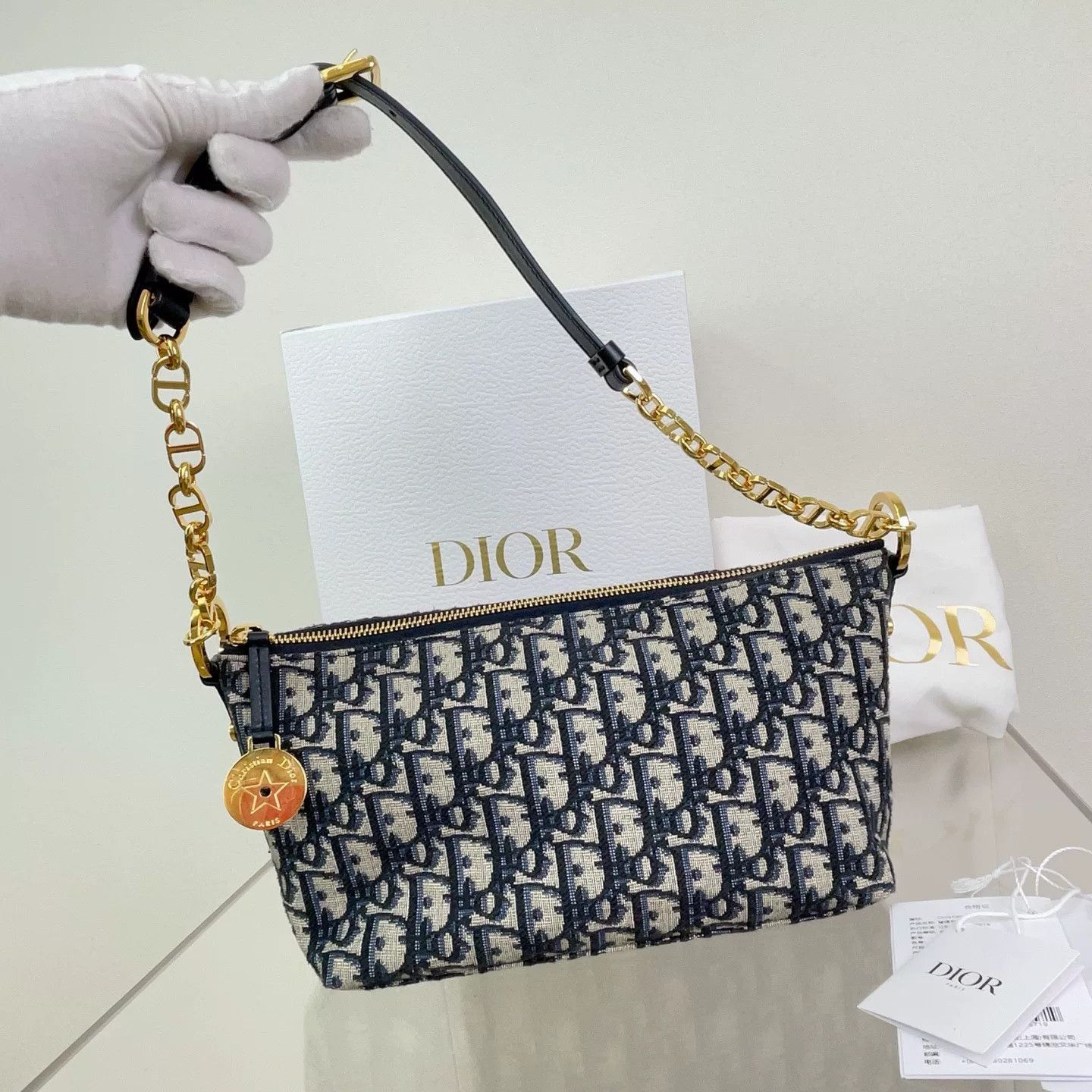 Dior Pre-loved Bag Very good condition Size ONE SIZE - 7 Thumbnail