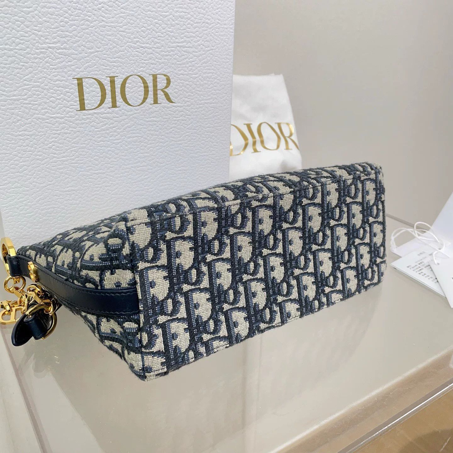 Dior Pre-loved Bag Very good condition Size ONE SIZE - 5 Thumbnail