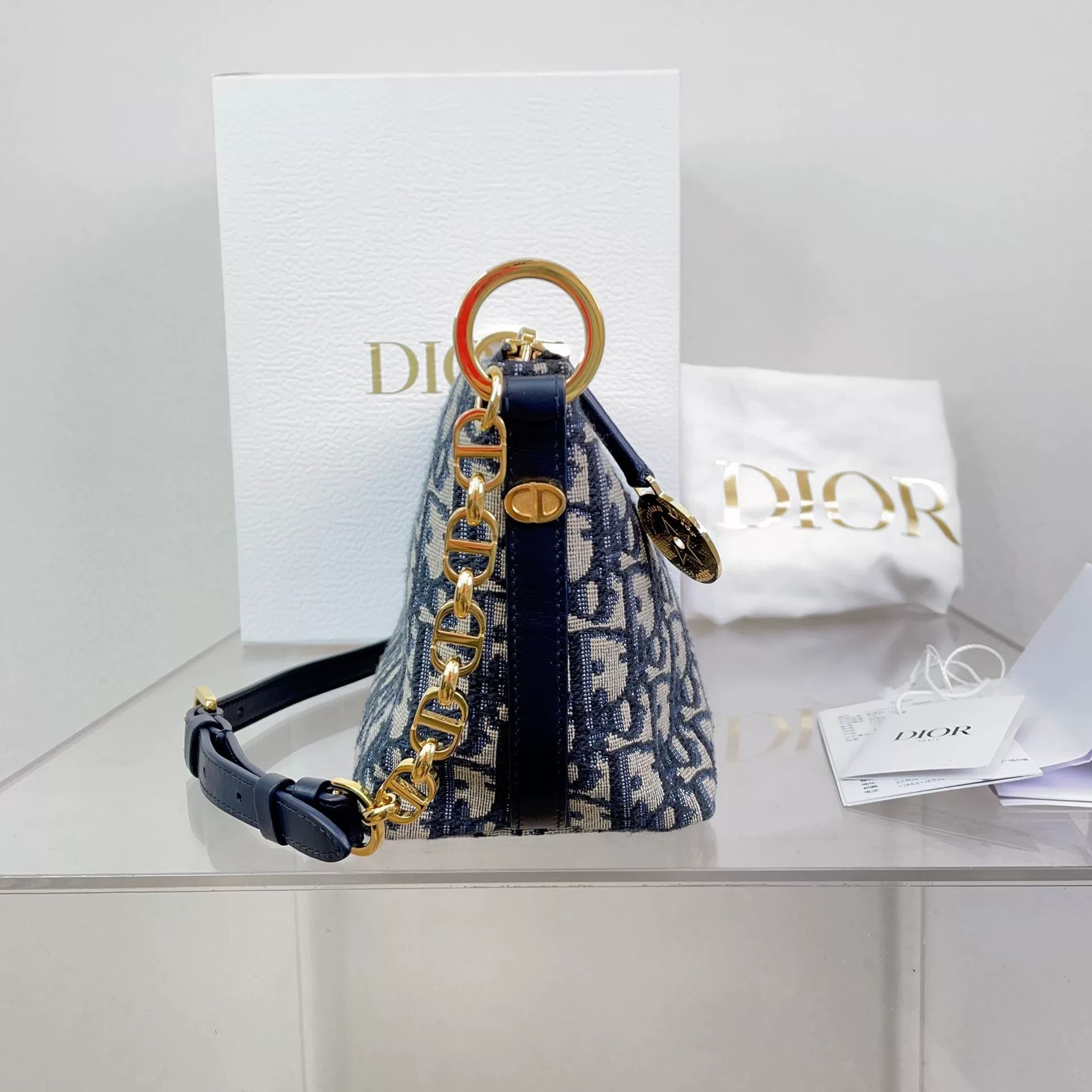 Dior Pre-loved Bag Very good condition Size ONE SIZE - 3 Thumbnail