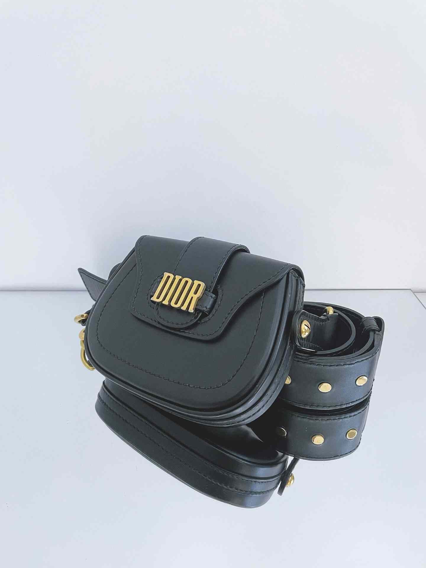 Dior Pre-loved Bag Very good condition Size ONE SIZE - 5 Thumbnail